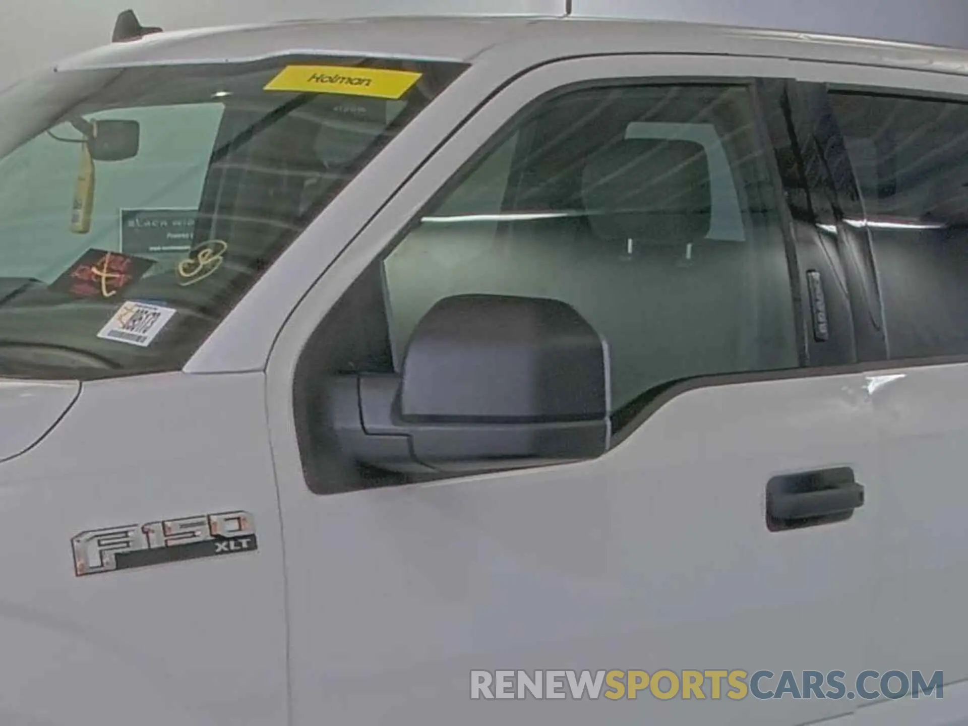 18 Photograph of a damaged car 1FTEW1E59LKE81373 FORD F-150 2020