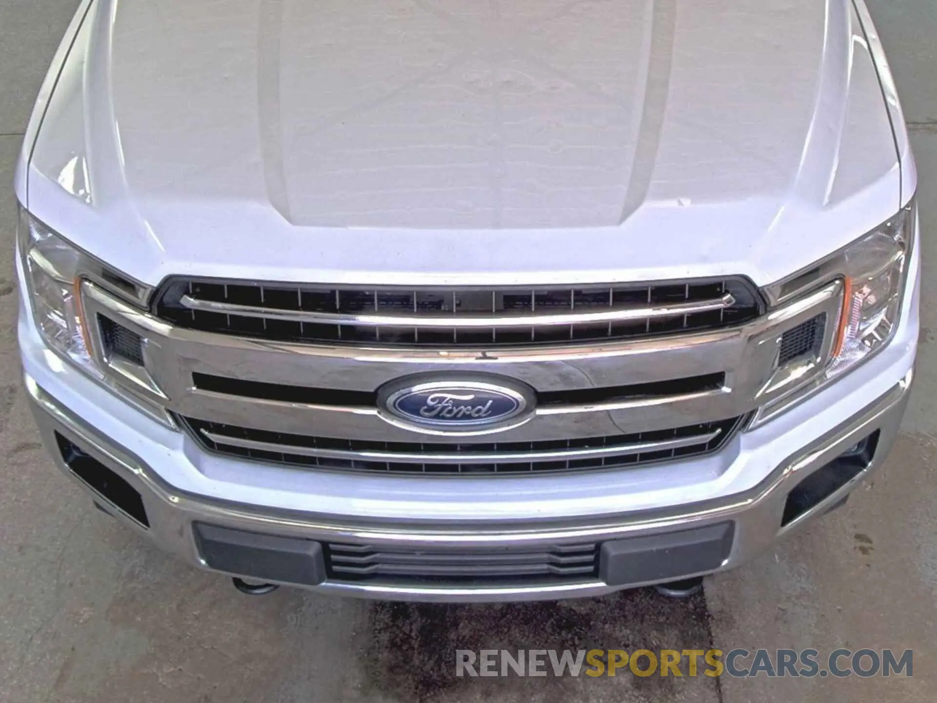 9 Photograph of a damaged car 1FTEW1E59LKE81373 FORD F-150 2020