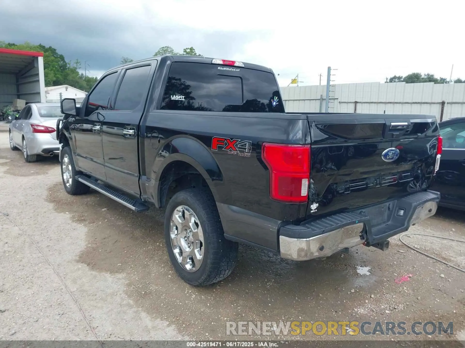 3 Photograph of a damaged car 1FTEW1E59LKE84967 FORD F-150 2020