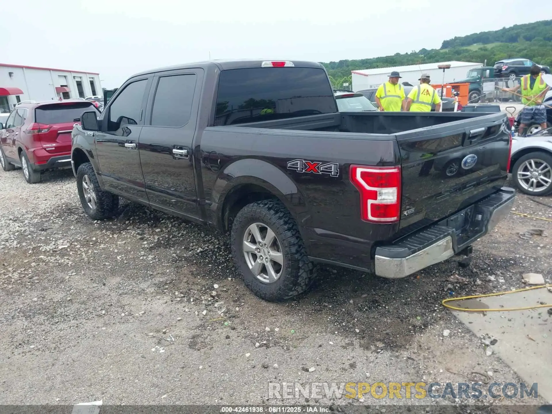 3 Photograph of a damaged car 1FTEW1E5XLFA26833 FORD F-150 2020
