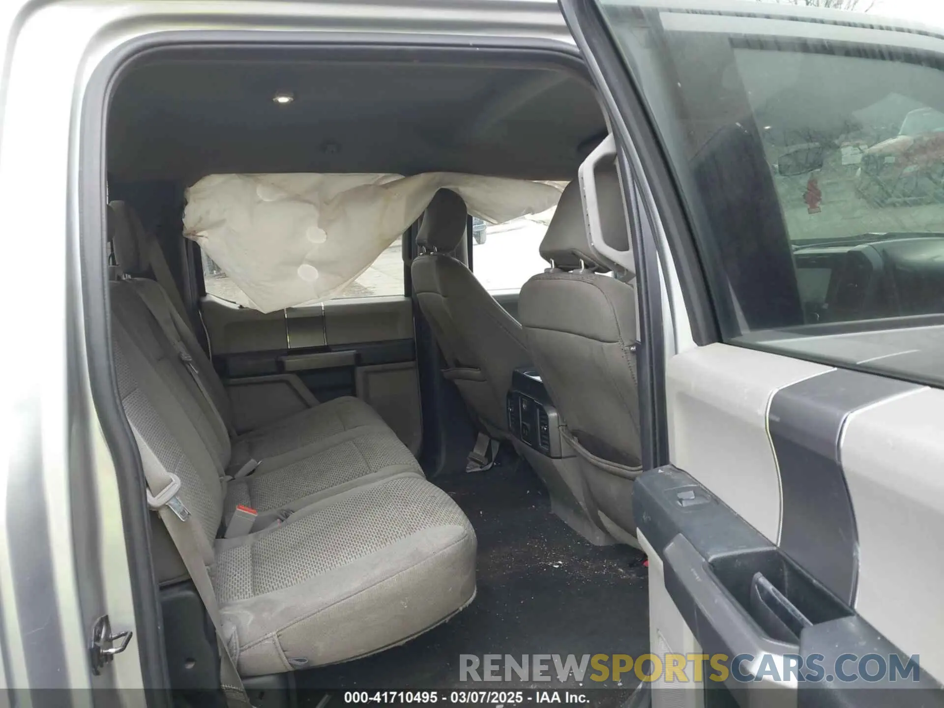 8 Photograph of a damaged car 1FTEW1EB3LKD64605 FORD F-150 2020