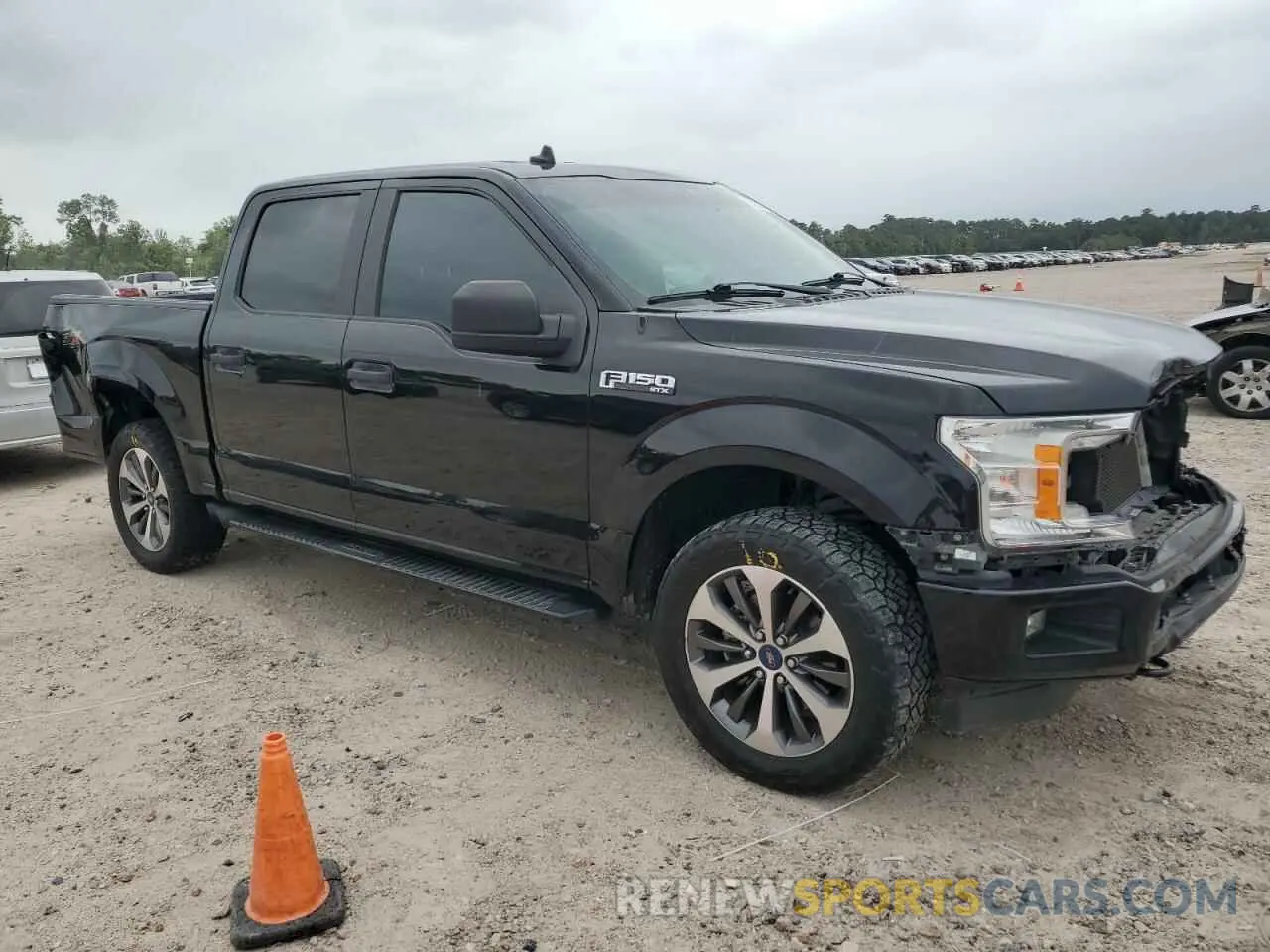 4 Photograph of a damaged car 1FTEW1EP0LKD23215 FORD F-150 2020