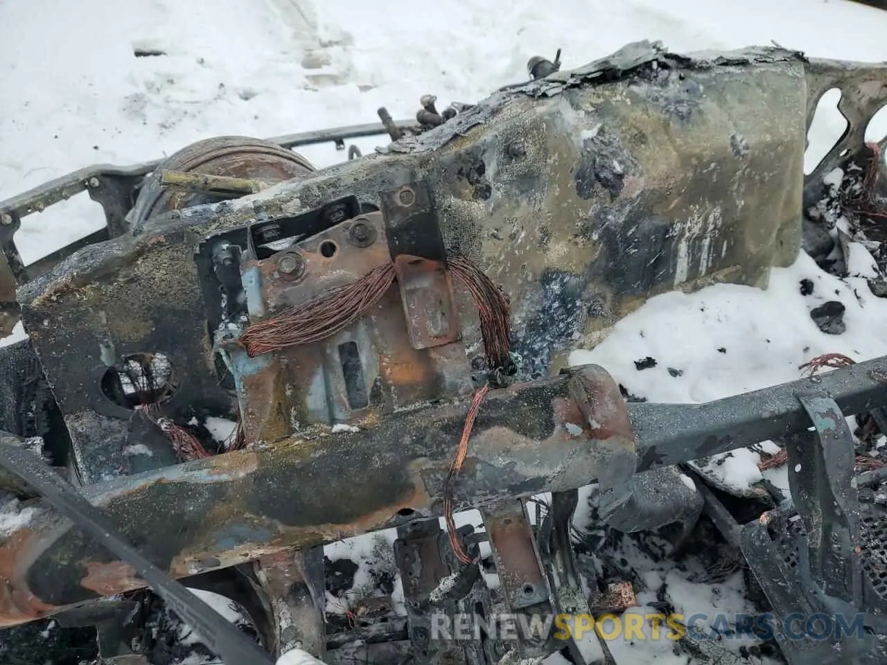 9 Photograph of a damaged car 1FTEW1EP0LKE75320 FORD F-150 2020