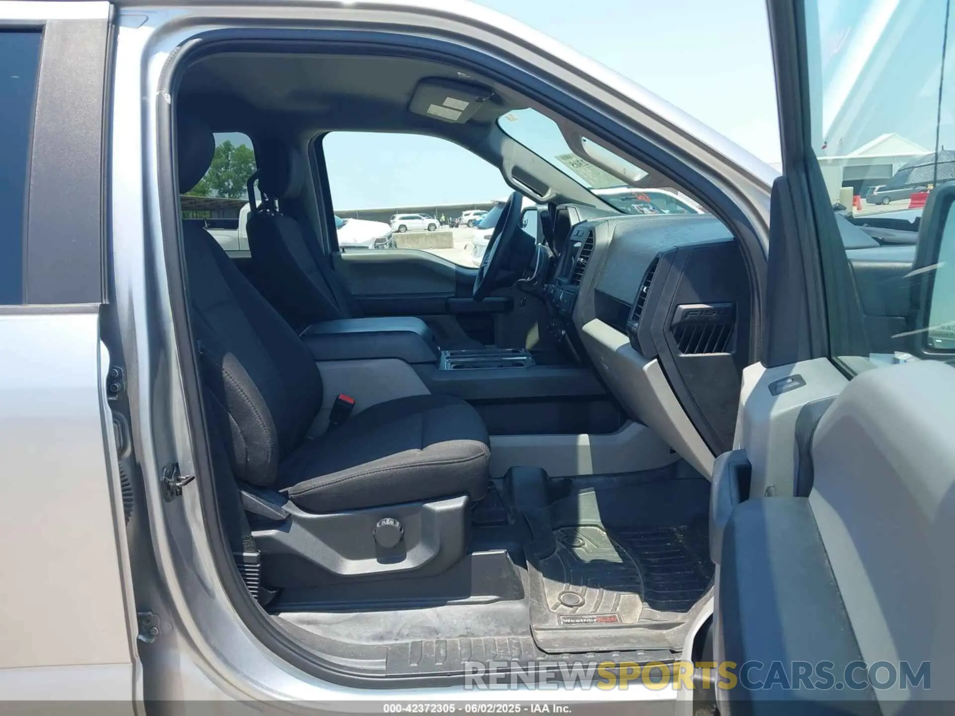 5 Photograph of a damaged car 1FTEW1EP1LFA48866 FORD F-150 2020
