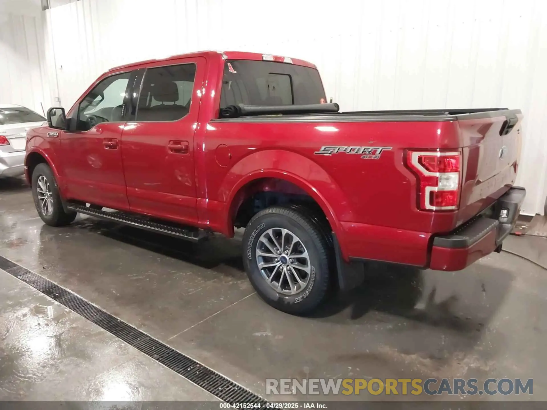 3 Photograph of a damaged car 1FTEW1EP1LKD38886 FORD F-150 2020