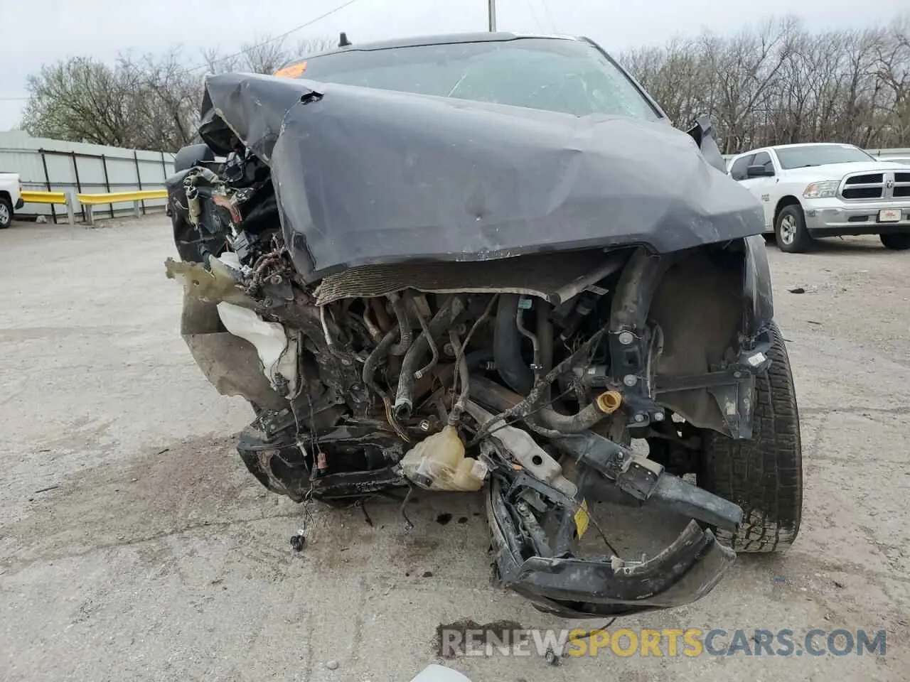 5 Photograph of a damaged car 1FTEW1EP1LKD42100 FORD F-150 2020
