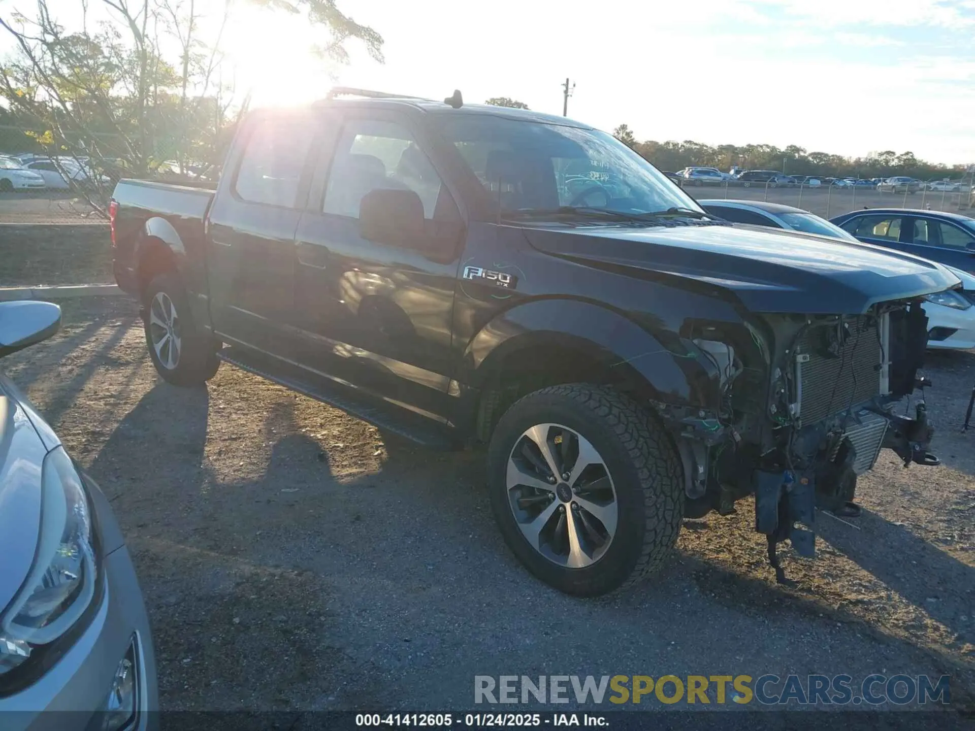 1 Photograph of a damaged car 1FTEW1EP1LKE71115 FORD F-150 2020