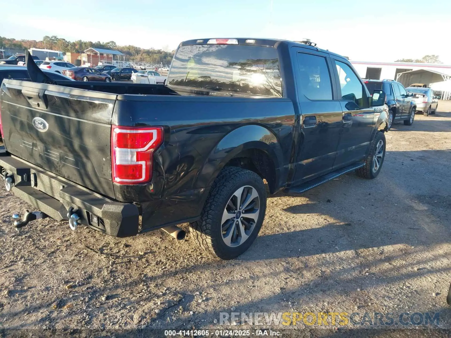 4 Photograph of a damaged car 1FTEW1EP1LKE71115 FORD F-150 2020