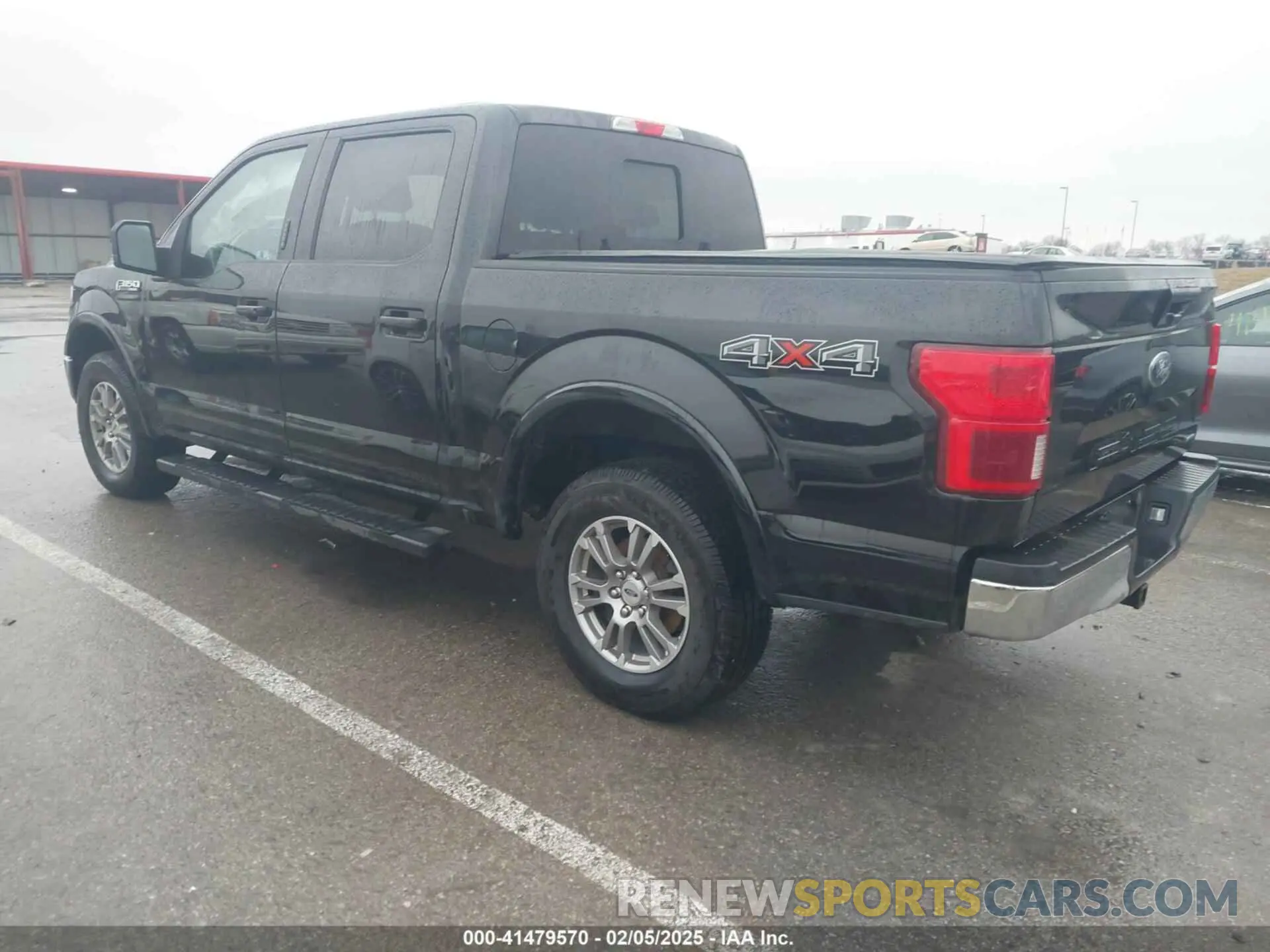 3 Photograph of a damaged car 1FTEW1EP2LFA20784 FORD F-150 2020