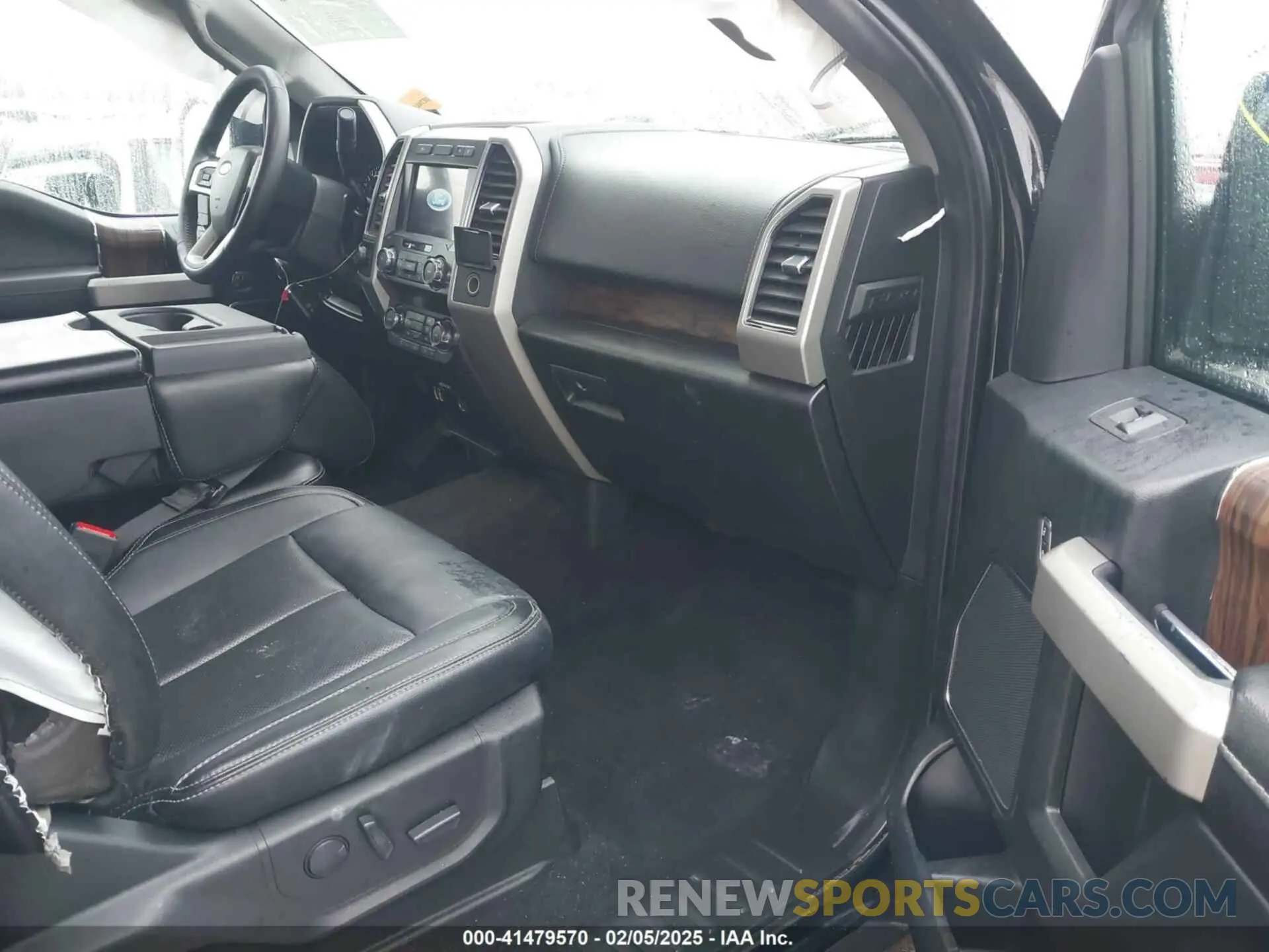 5 Photograph of a damaged car 1FTEW1EP2LFA20784 FORD F-150 2020