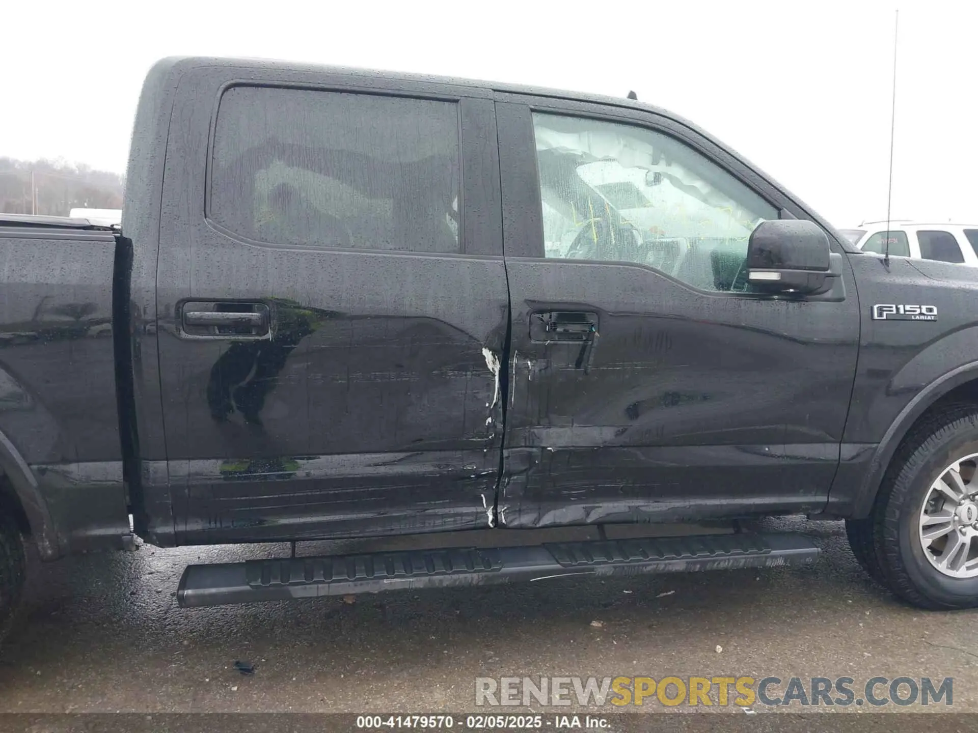 6 Photograph of a damaged car 1FTEW1EP2LFA20784 FORD F-150 2020