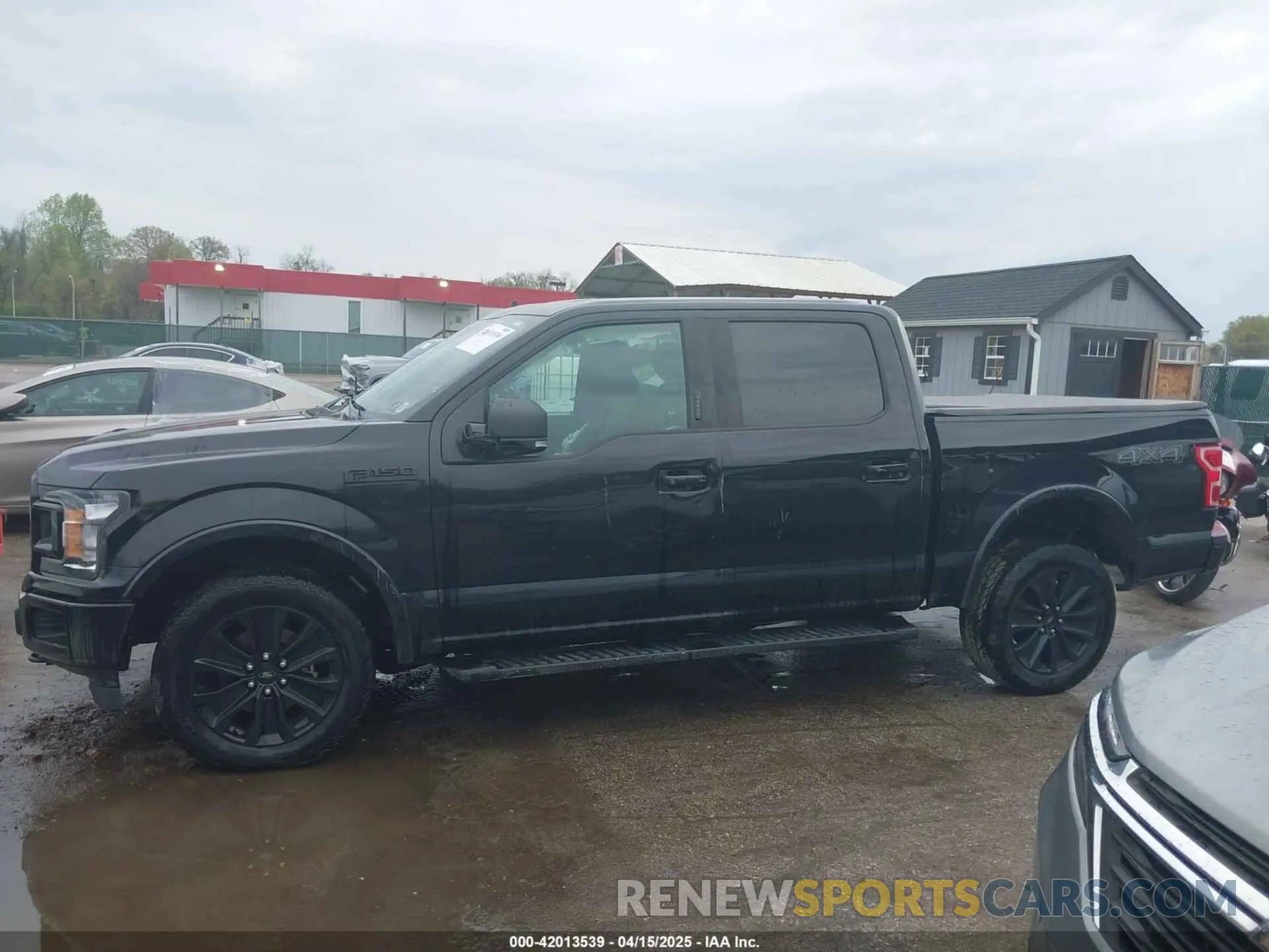 14 Photograph of a damaged car 1FTEW1EP2LFB39127 FORD F-150 2020