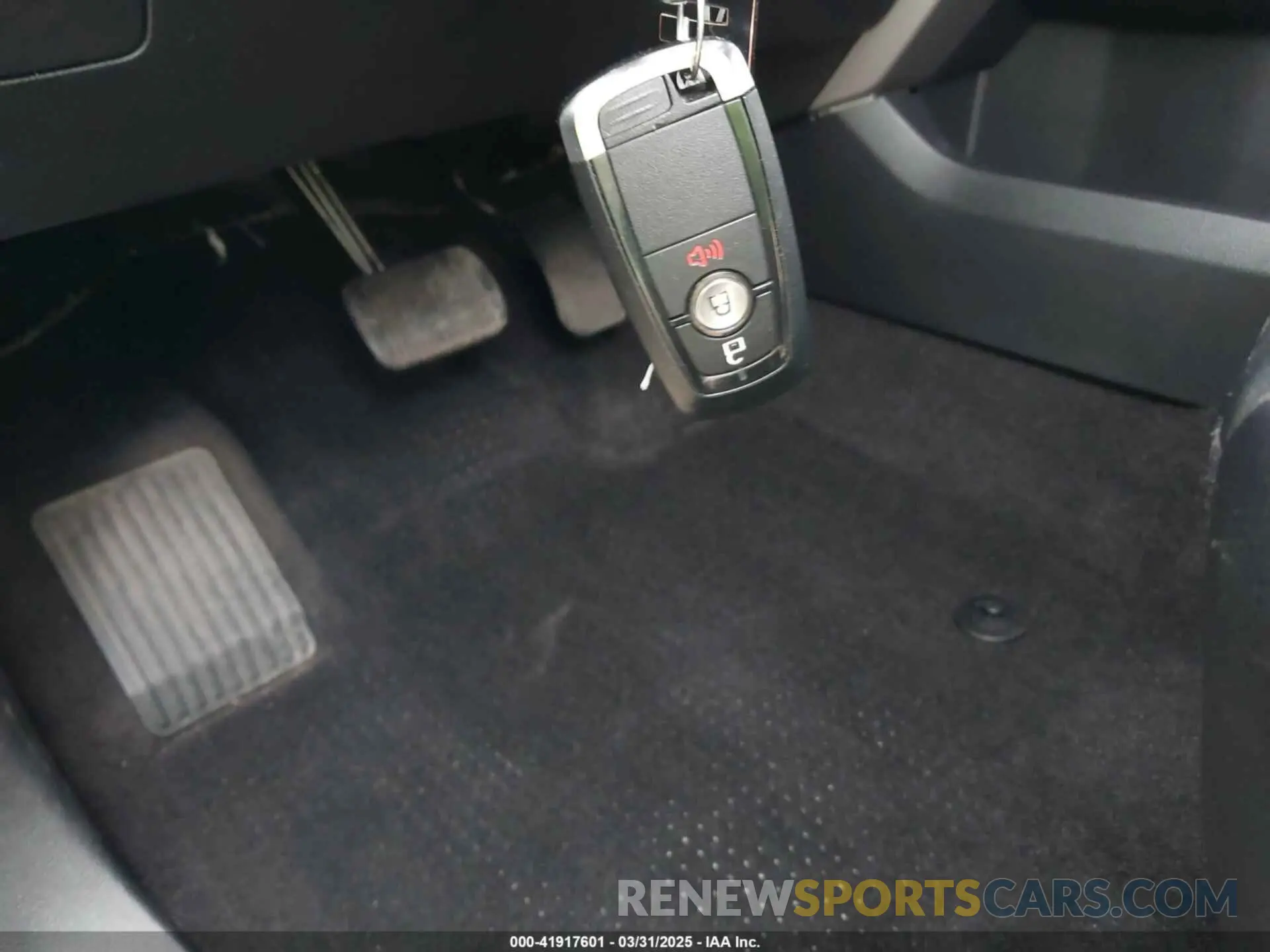 11 Photograph of a damaged car 1FTEW1EP3LKF23733 FORD F-150 2020