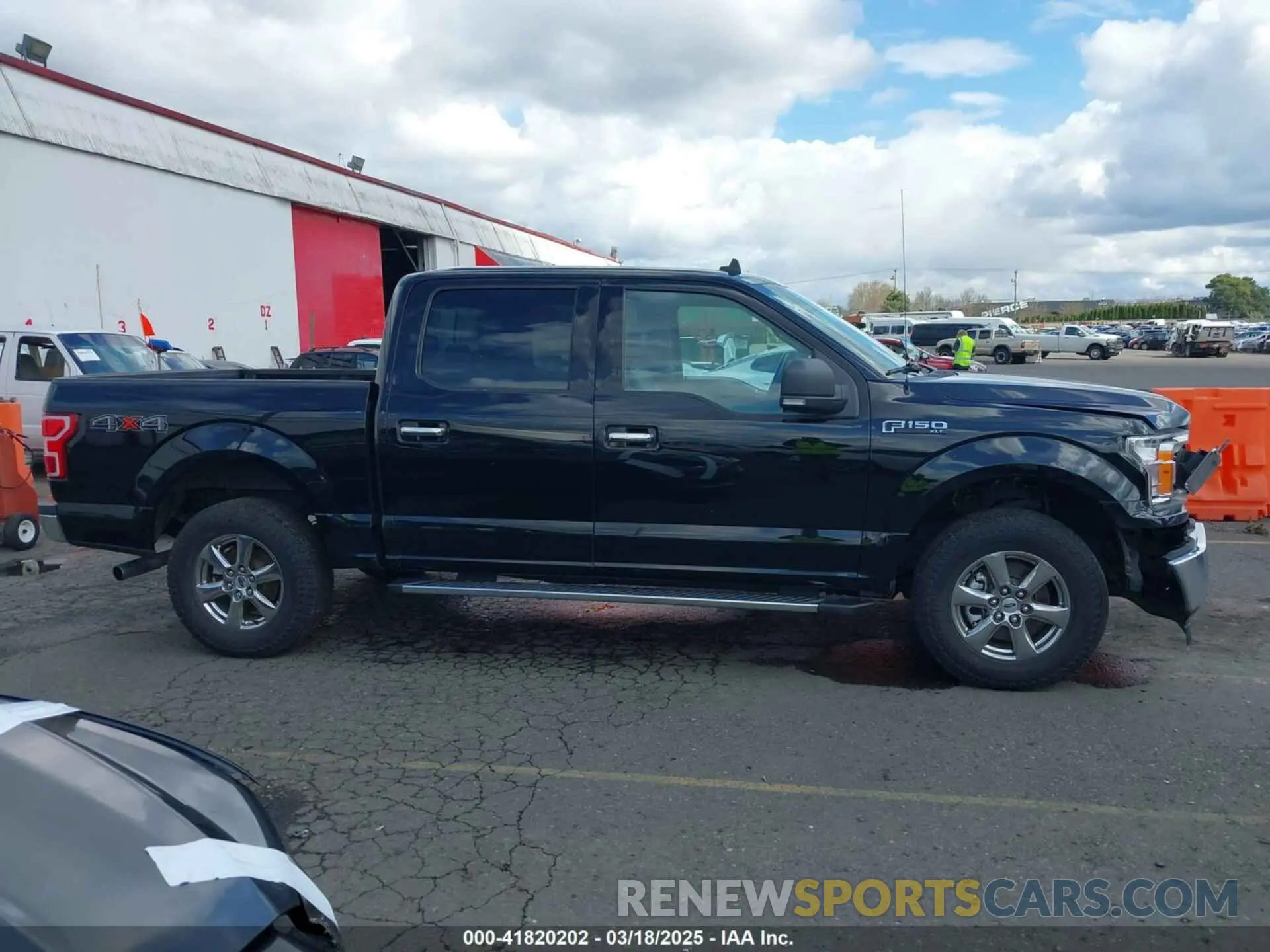 14 Photograph of a damaged car 1FTEW1EP4LFB18182 FORD F-150 2020