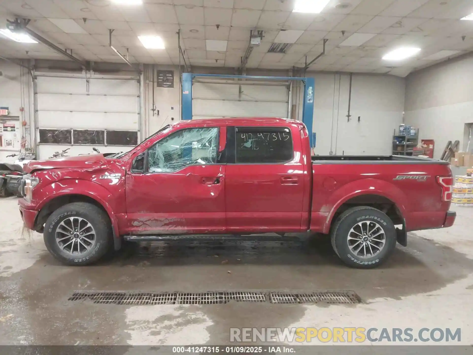 14 Photograph of a damaged car 1FTEW1EP5LFA80834 FORD F-150 2020