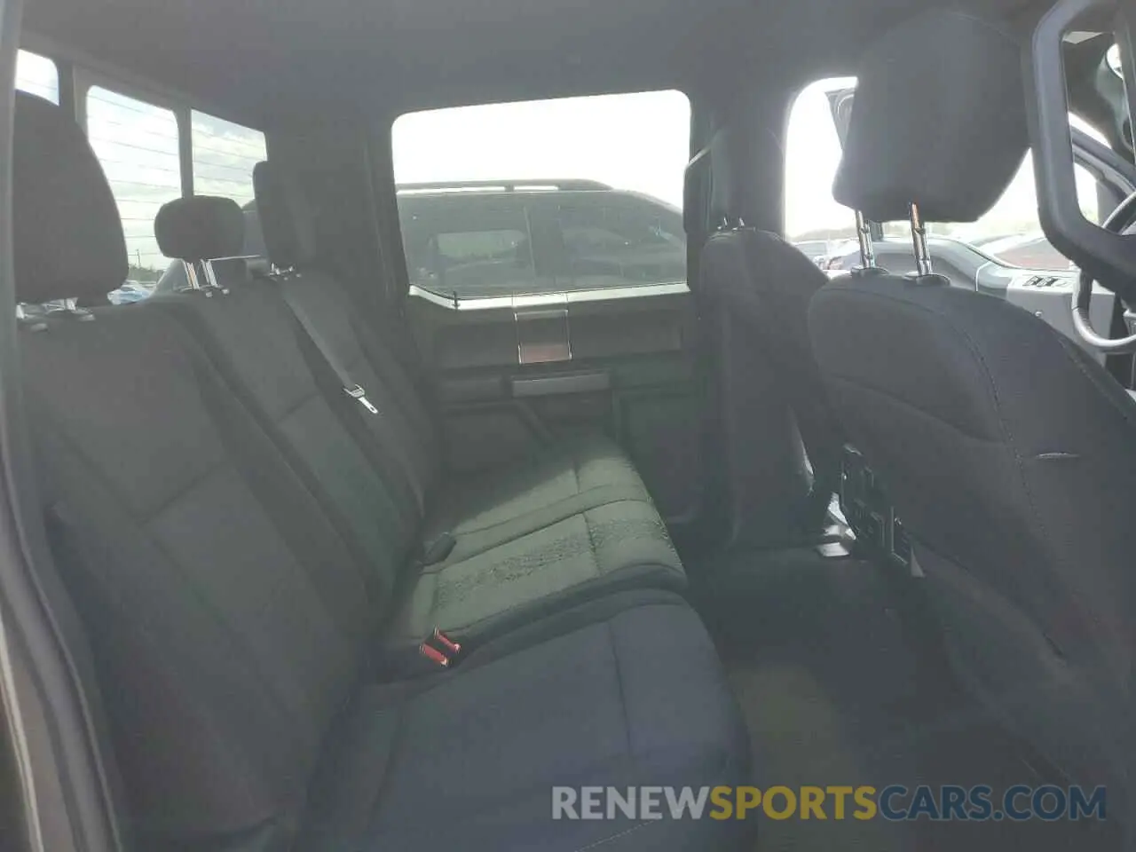 10 Photograph of a damaged car 1FTEW1EP8LFA92170 FORD F-150 2020