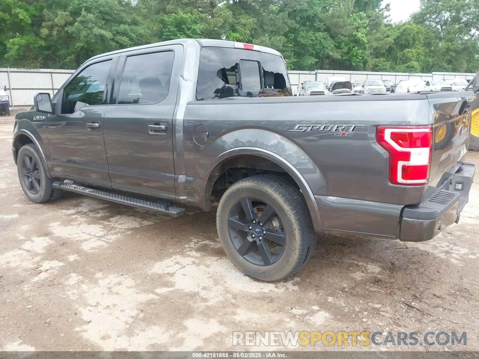 3 Photograph of a damaged car 1FTEW1EP8LFC81014 FORD F-150 2020