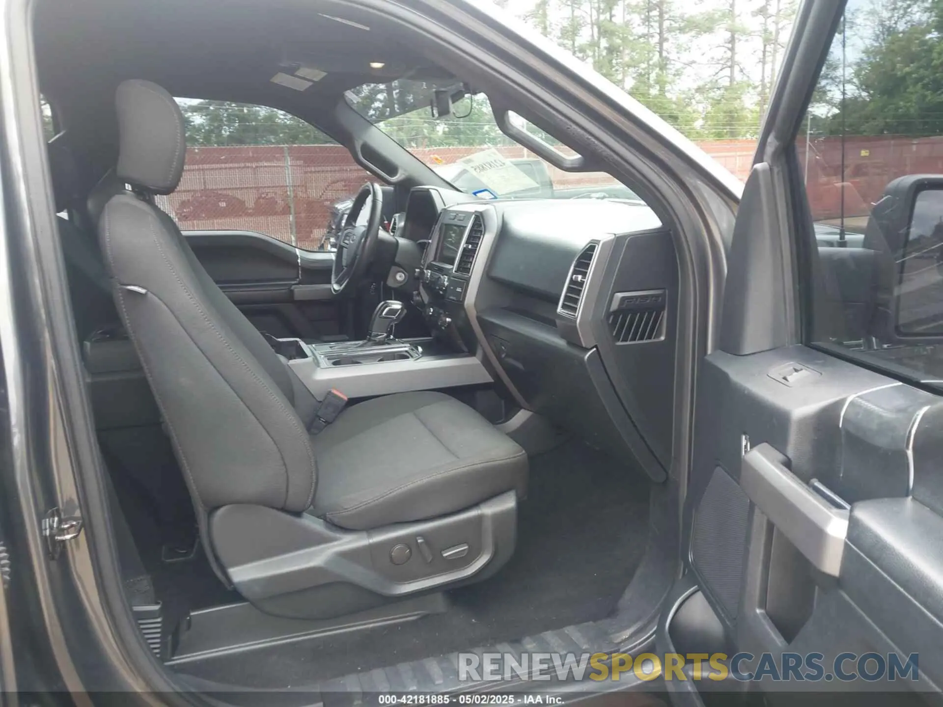 5 Photograph of a damaged car 1FTEW1EP8LFC81014 FORD F-150 2020