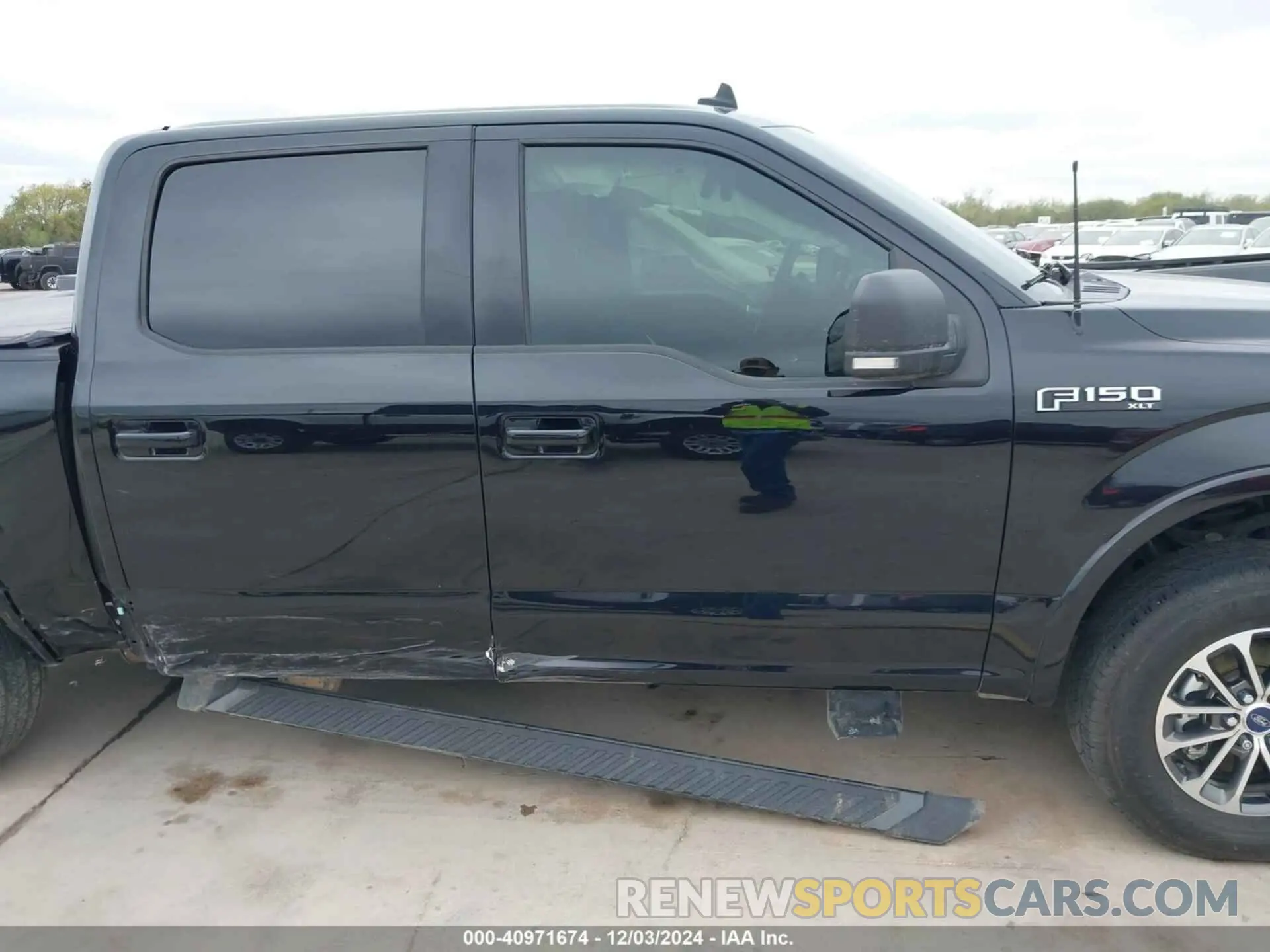 13 Photograph of a damaged car 1FTEW1EP9LKF35935 FORD F-150 2020