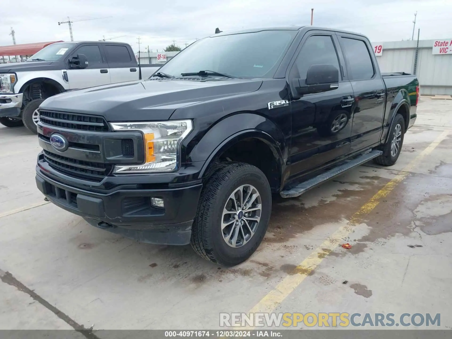2 Photograph of a damaged car 1FTEW1EP9LKF35935 FORD F-150 2020