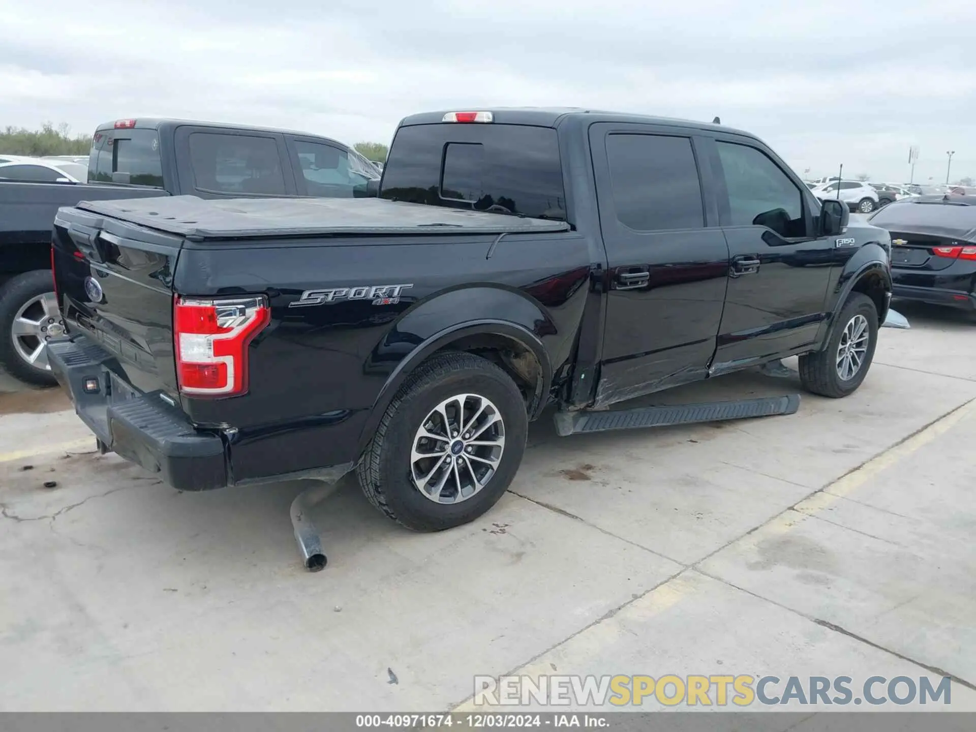 4 Photograph of a damaged car 1FTEW1EP9LKF35935 FORD F-150 2020