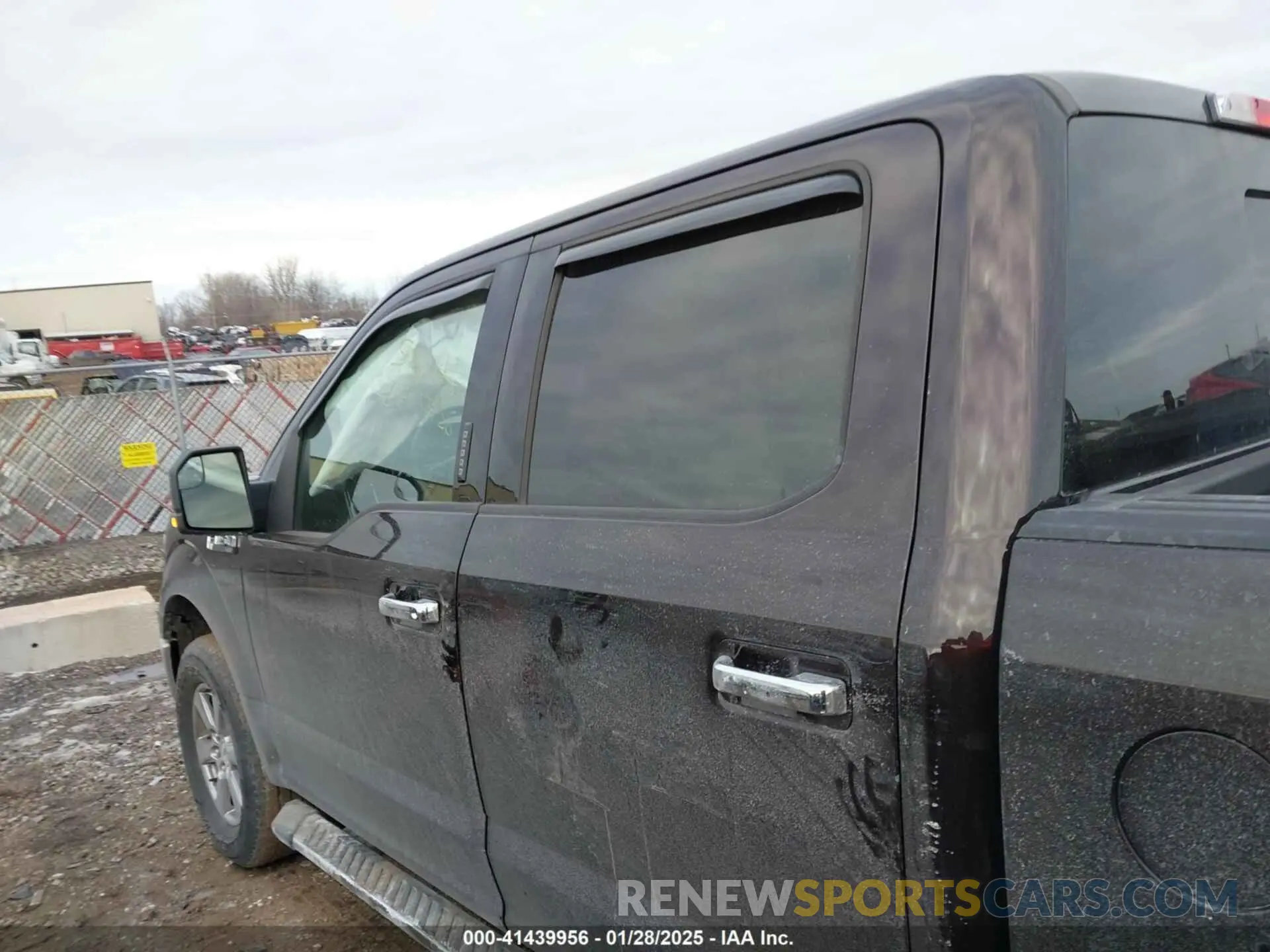 14 Photograph of a damaged car 1FTEW1EPXLFB45077 FORD F-150 2020