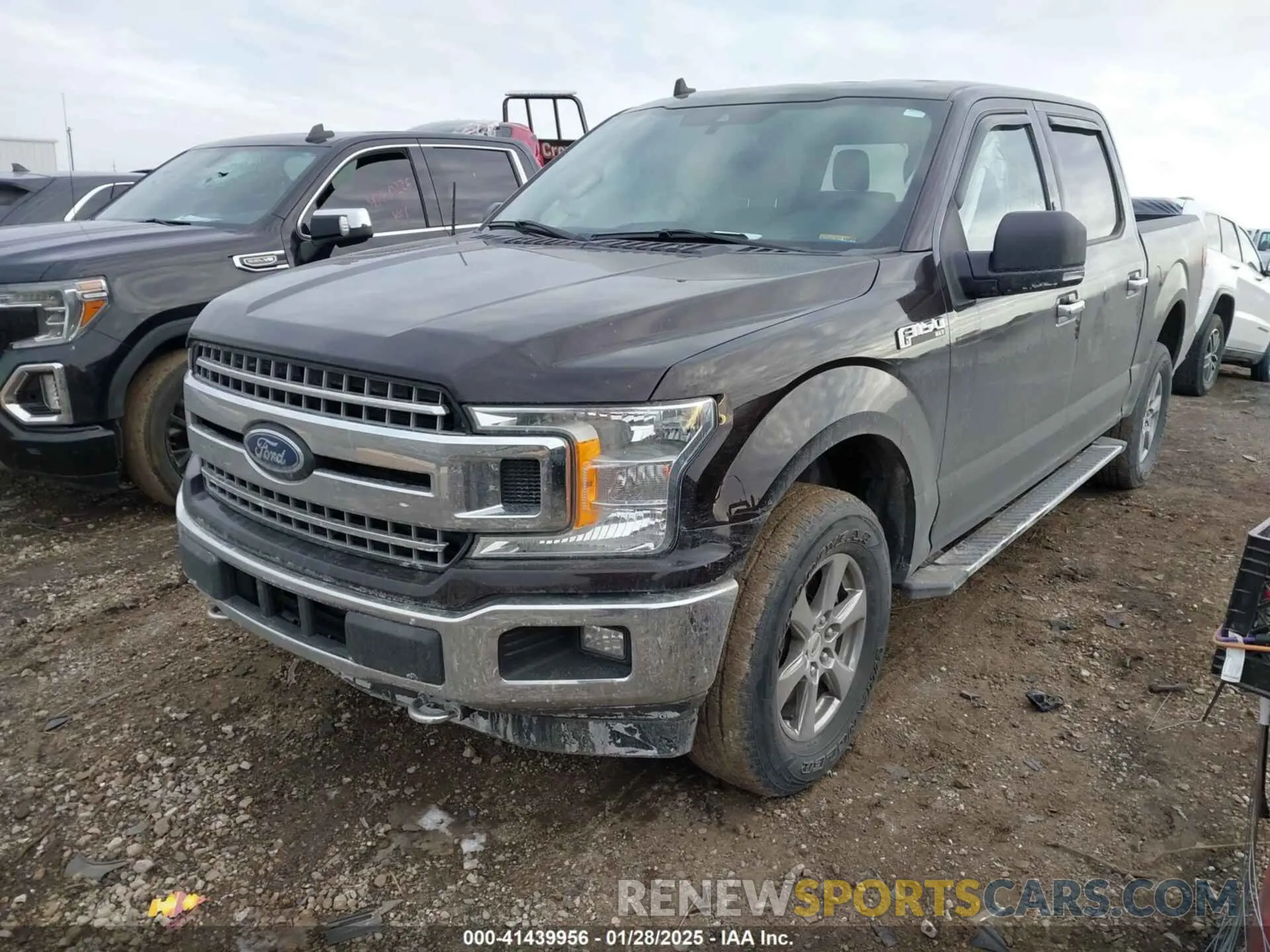 2 Photograph of a damaged car 1FTEW1EPXLFB45077 FORD F-150 2020