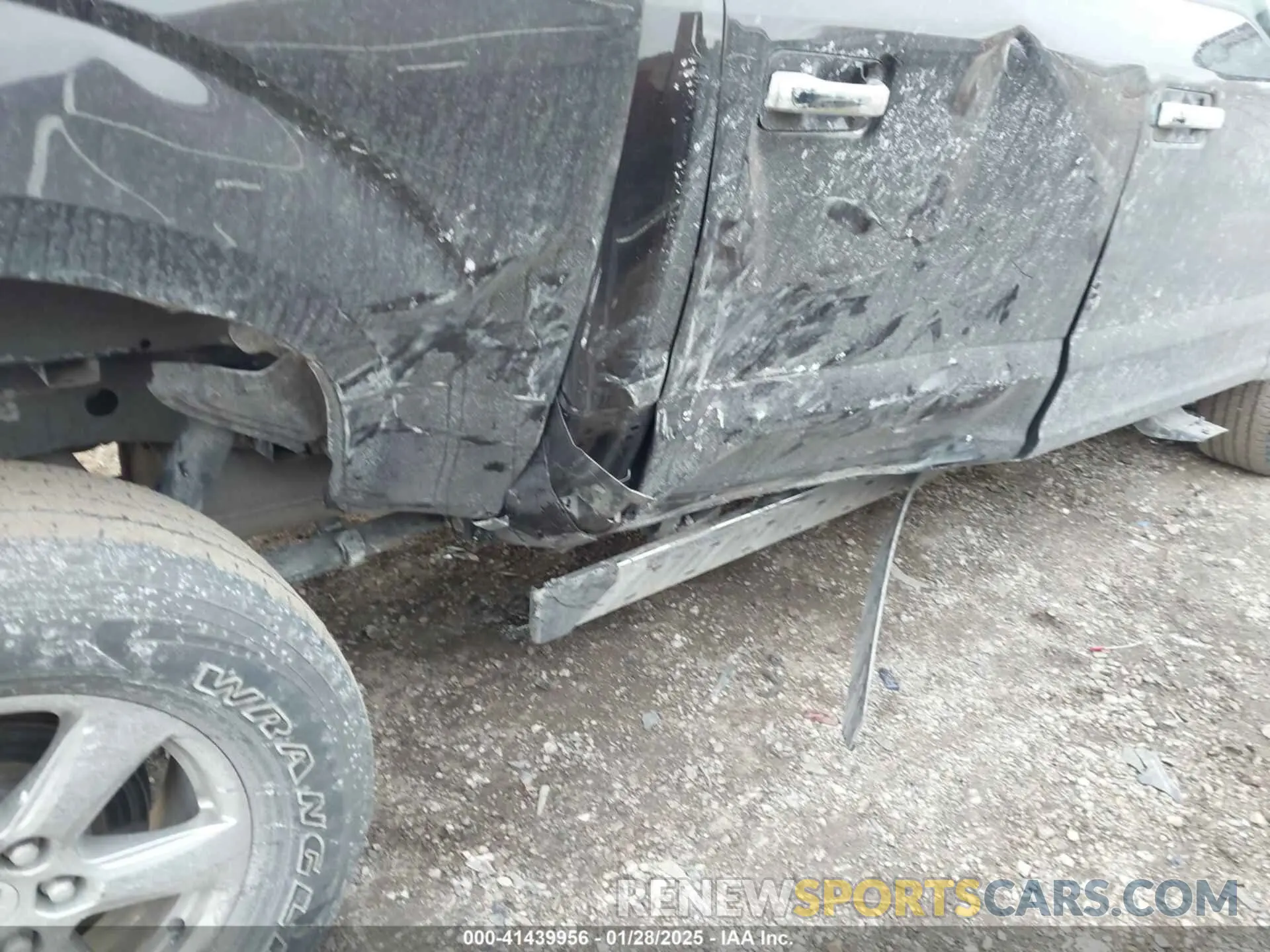 6 Photograph of a damaged car 1FTEW1EPXLFB45077 FORD F-150 2020