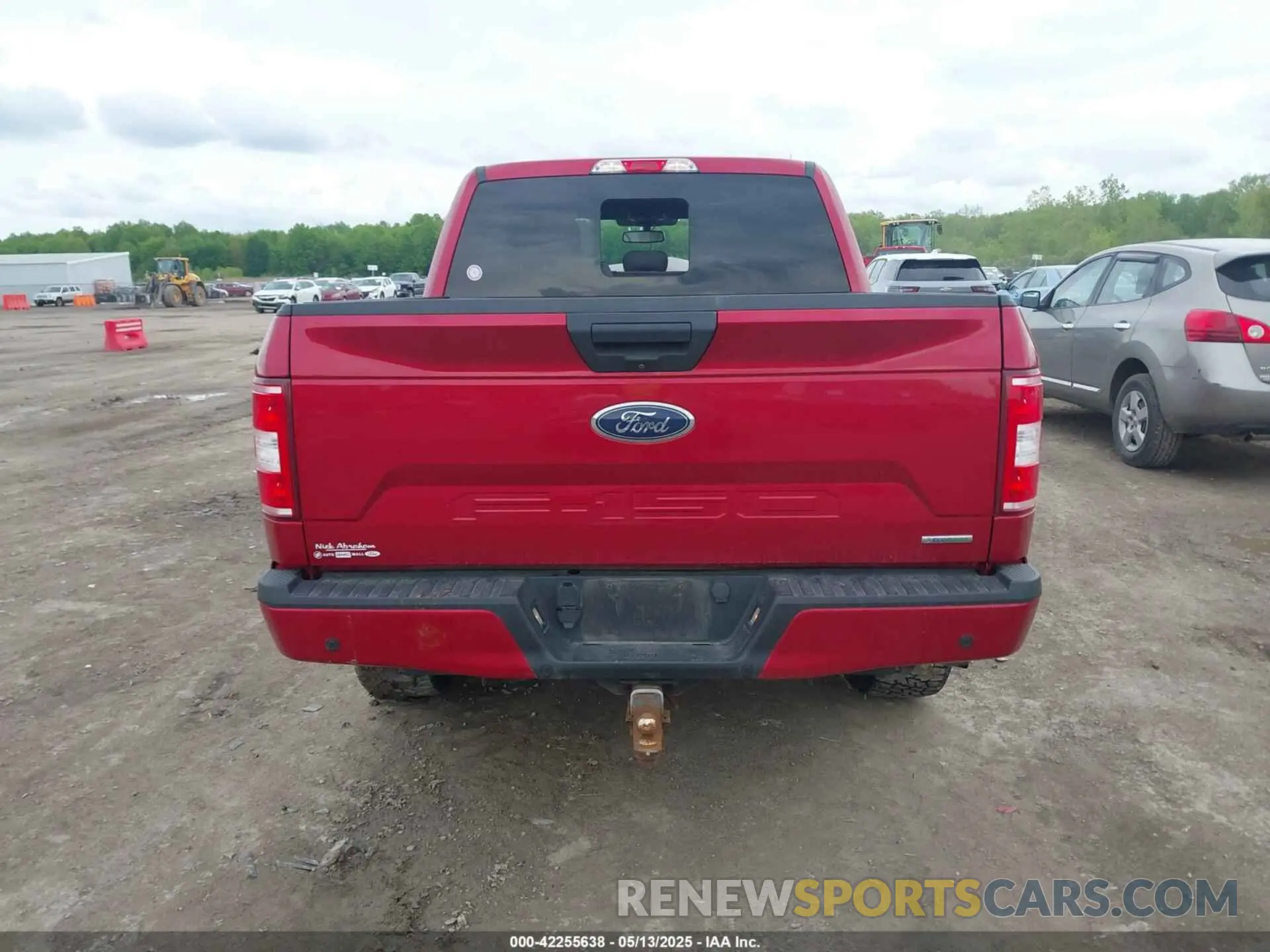 17 Photograph of a damaged car 1FTEW1EPXLFB52739 FORD F-150 2020