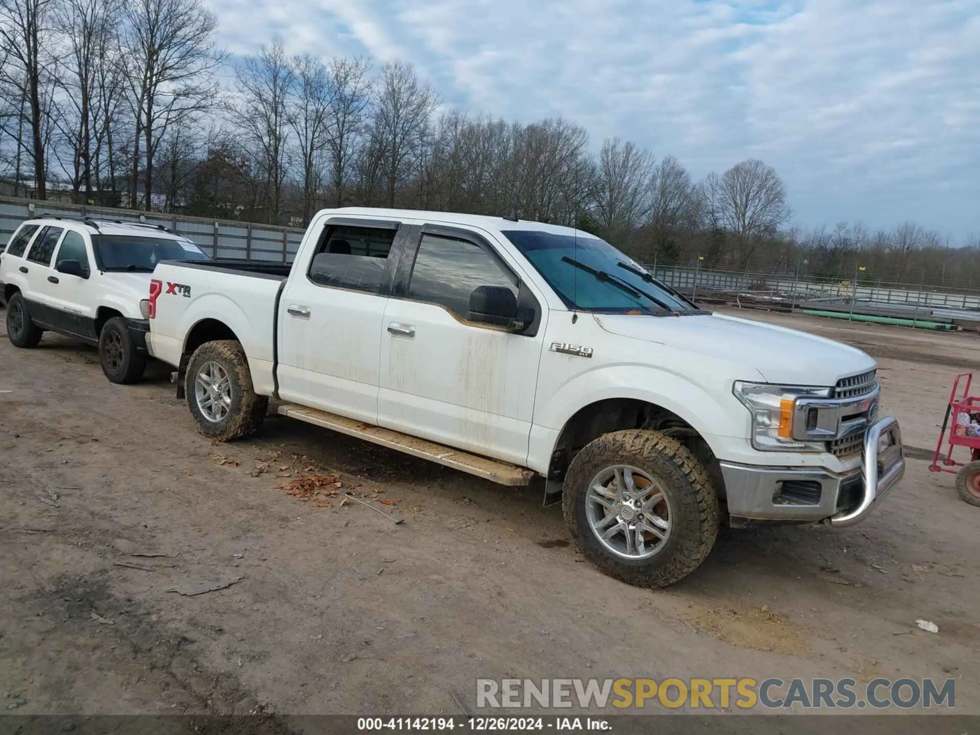 1 Photograph of a damaged car 1FTEW1EPXLFC35233 FORD F-150 2020