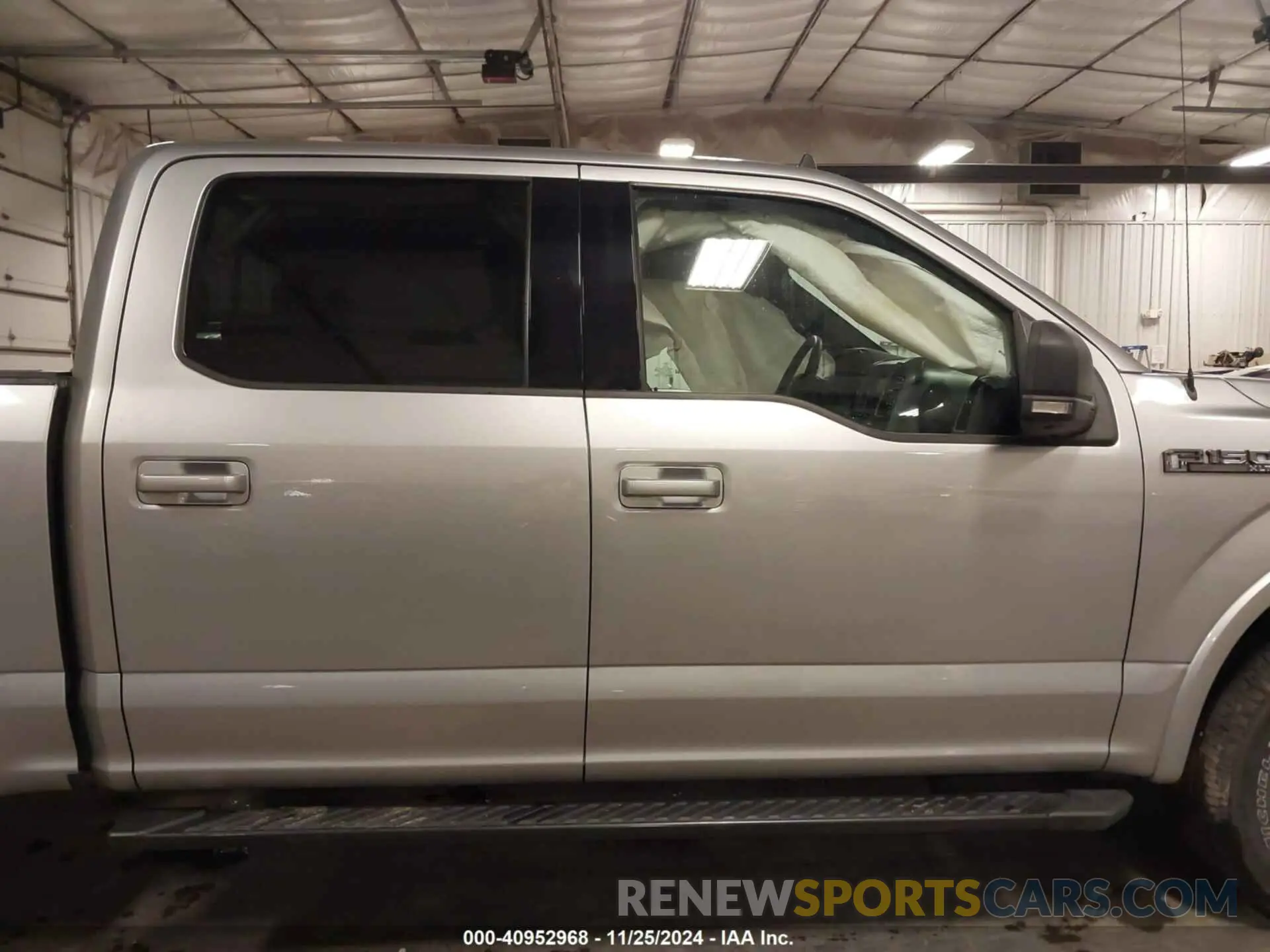 14 Photograph of a damaged car 1FTEW1EPXLKD75175 FORD F-150 2020