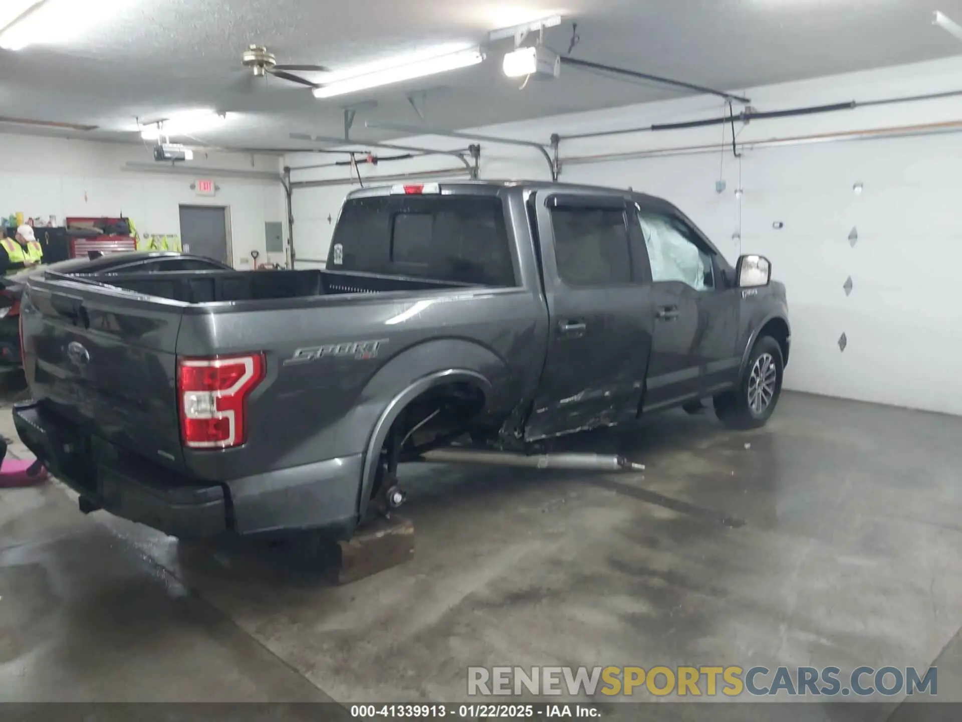 4 Photograph of a damaged car 1FTEW1EPXLKF35054 FORD F-150 2020