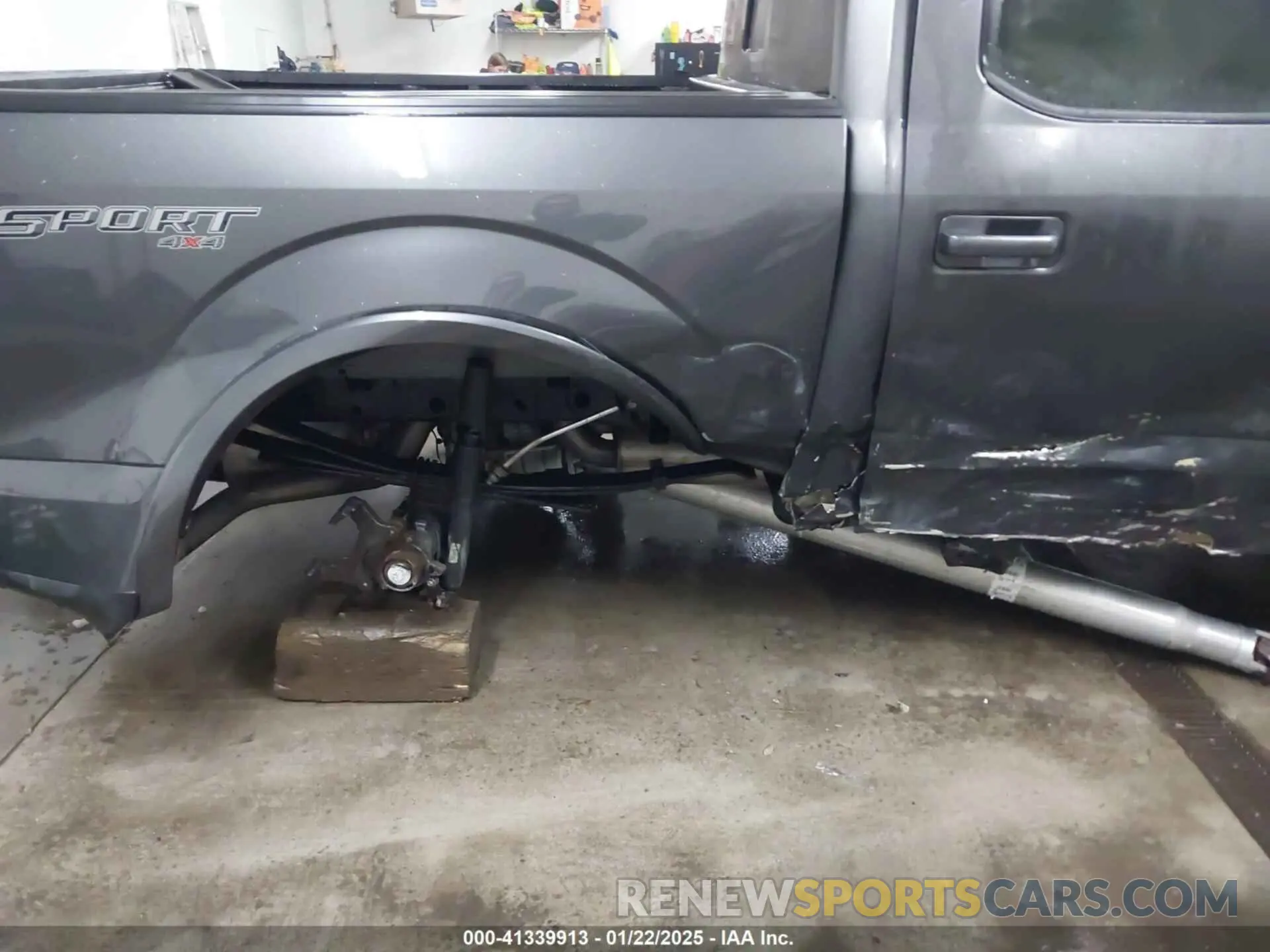 6 Photograph of a damaged car 1FTEW1EPXLKF35054 FORD F-150 2020