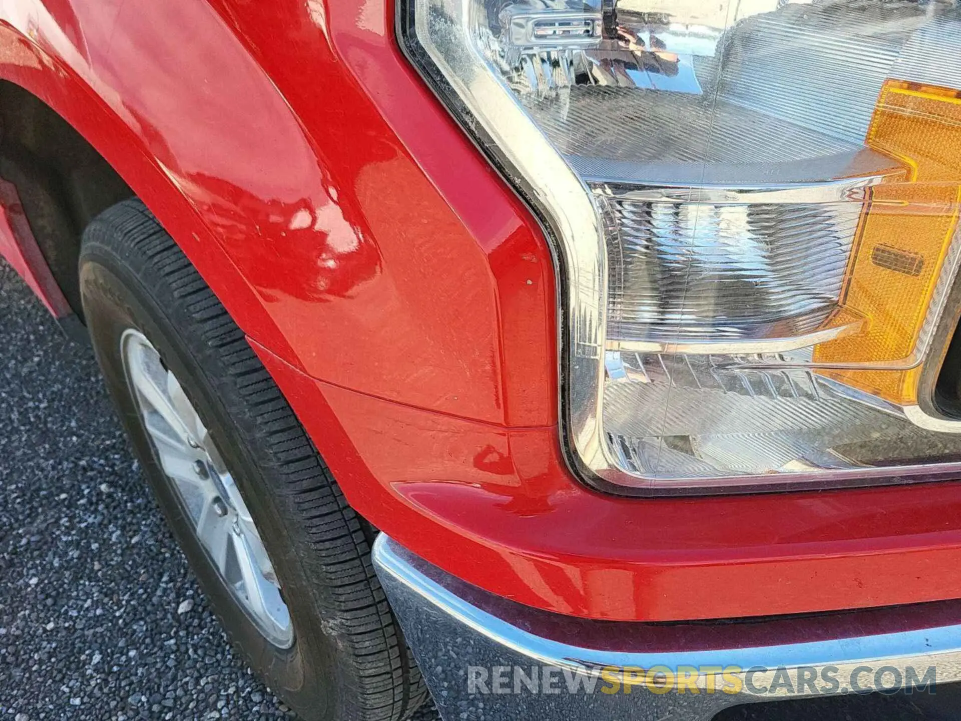 14 Photograph of a damaged car 1FTEX1C43LKD20122 FORD F-150 2020