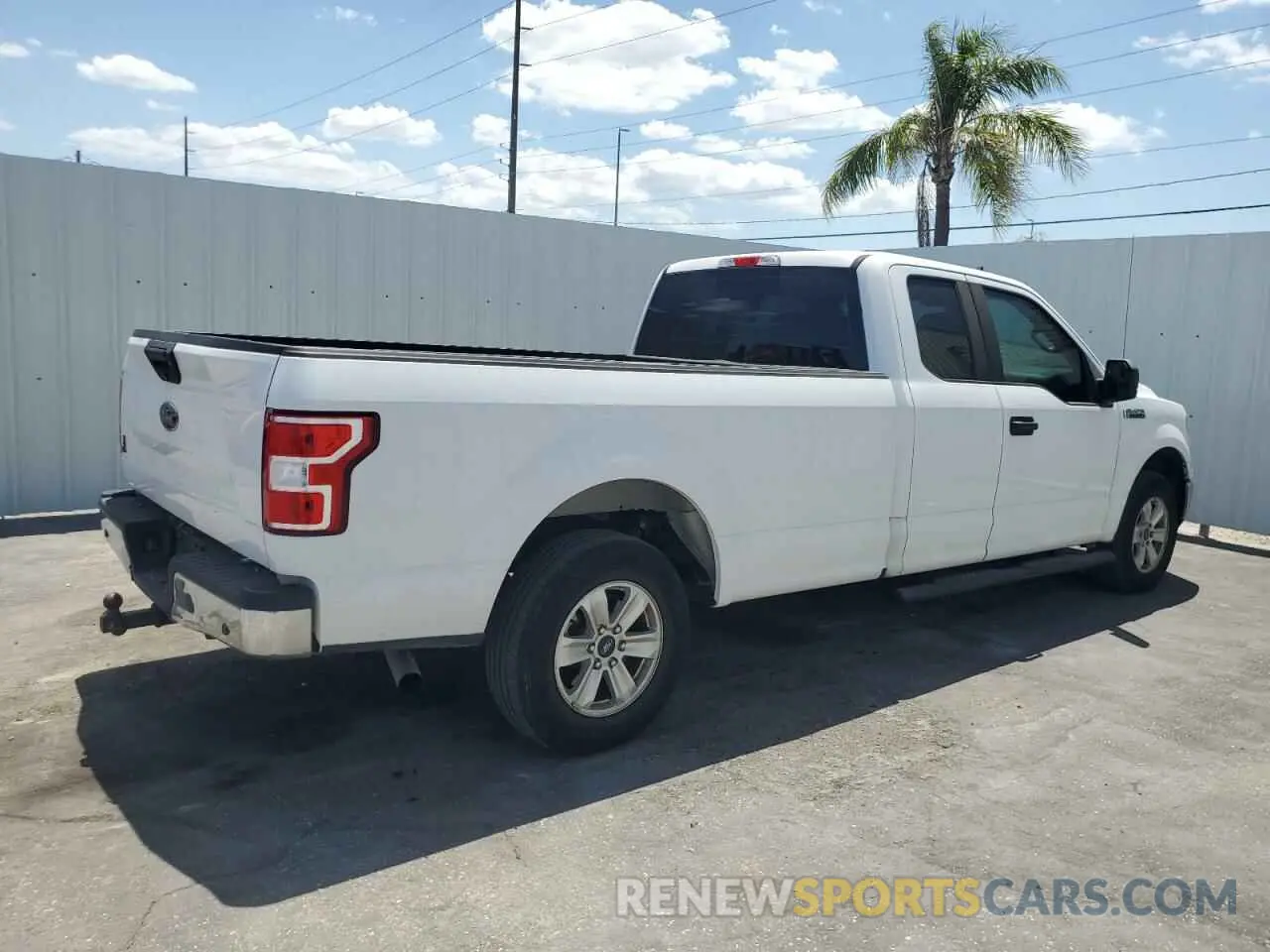 3 Photograph of a damaged car 1FTEX1C56LKE56270 FORD F-150 2020