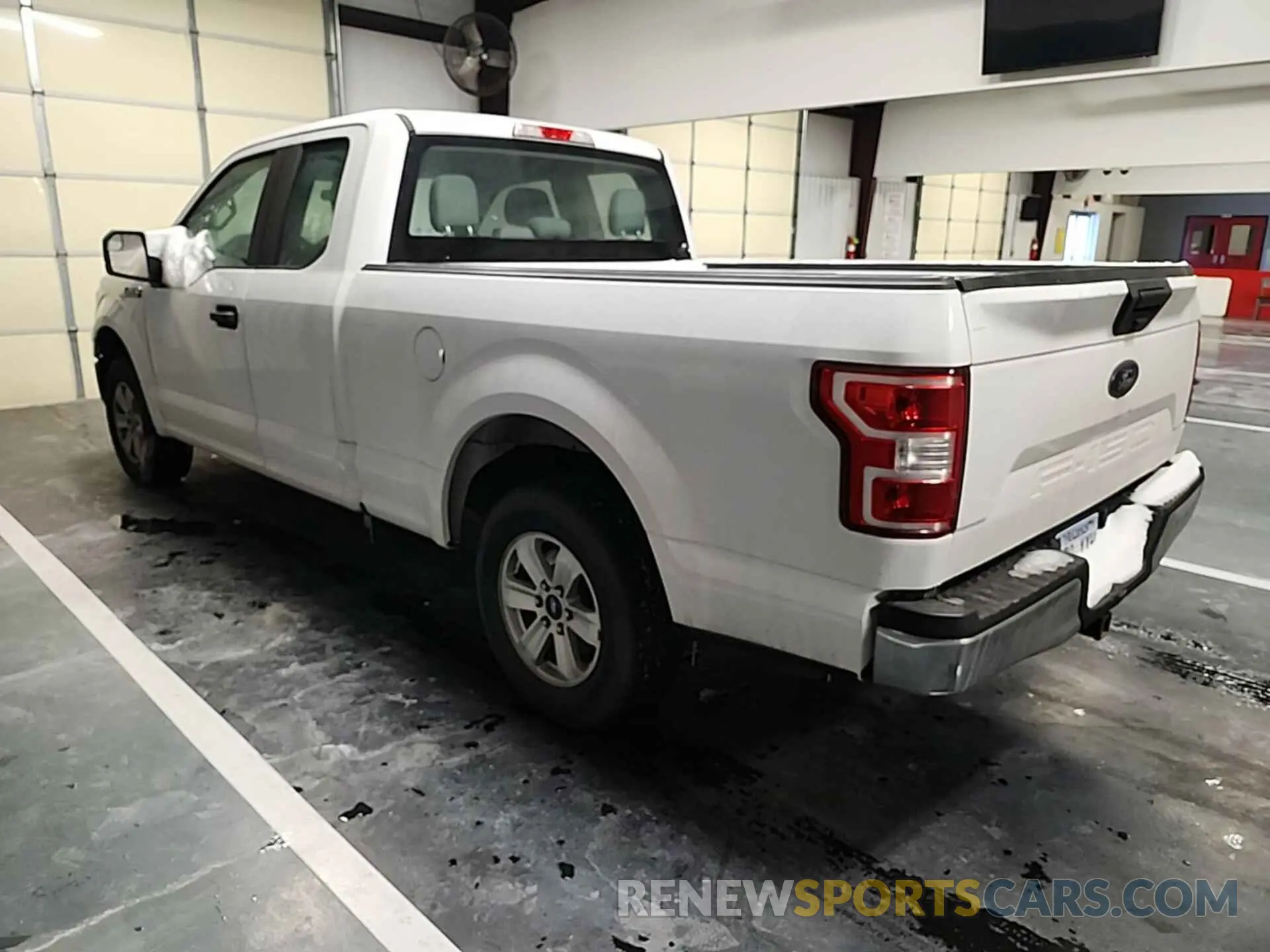 24 Photograph of a damaged car 1FTEX1CB1LKD14480 FORD F-150 2020