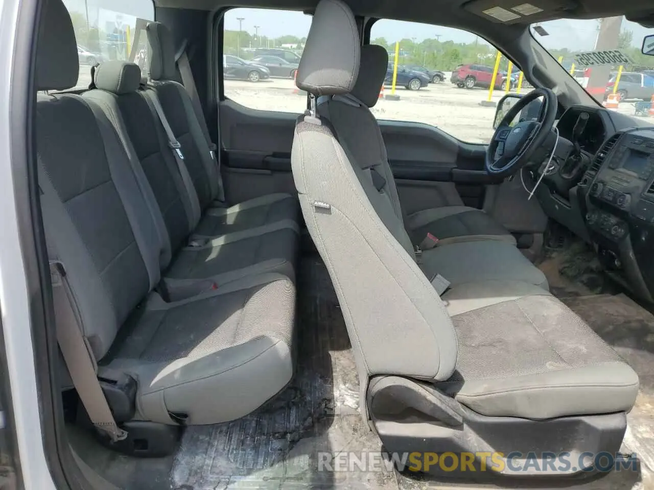 10 Photograph of a damaged car 1FTEX1CB8LFB69379 FORD F-150 2020