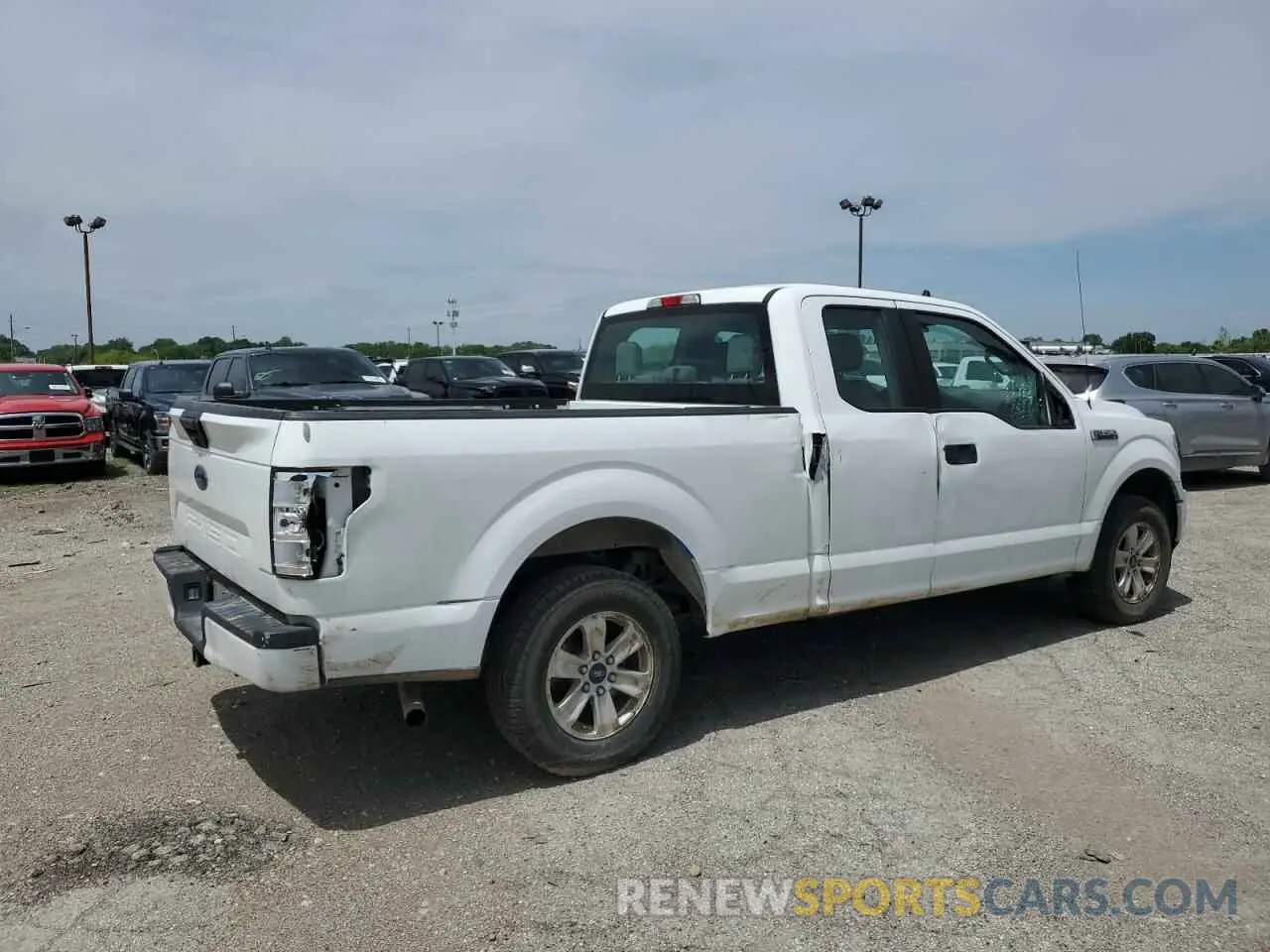 3 Photograph of a damaged car 1FTEX1CB8LFB69379 FORD F-150 2020