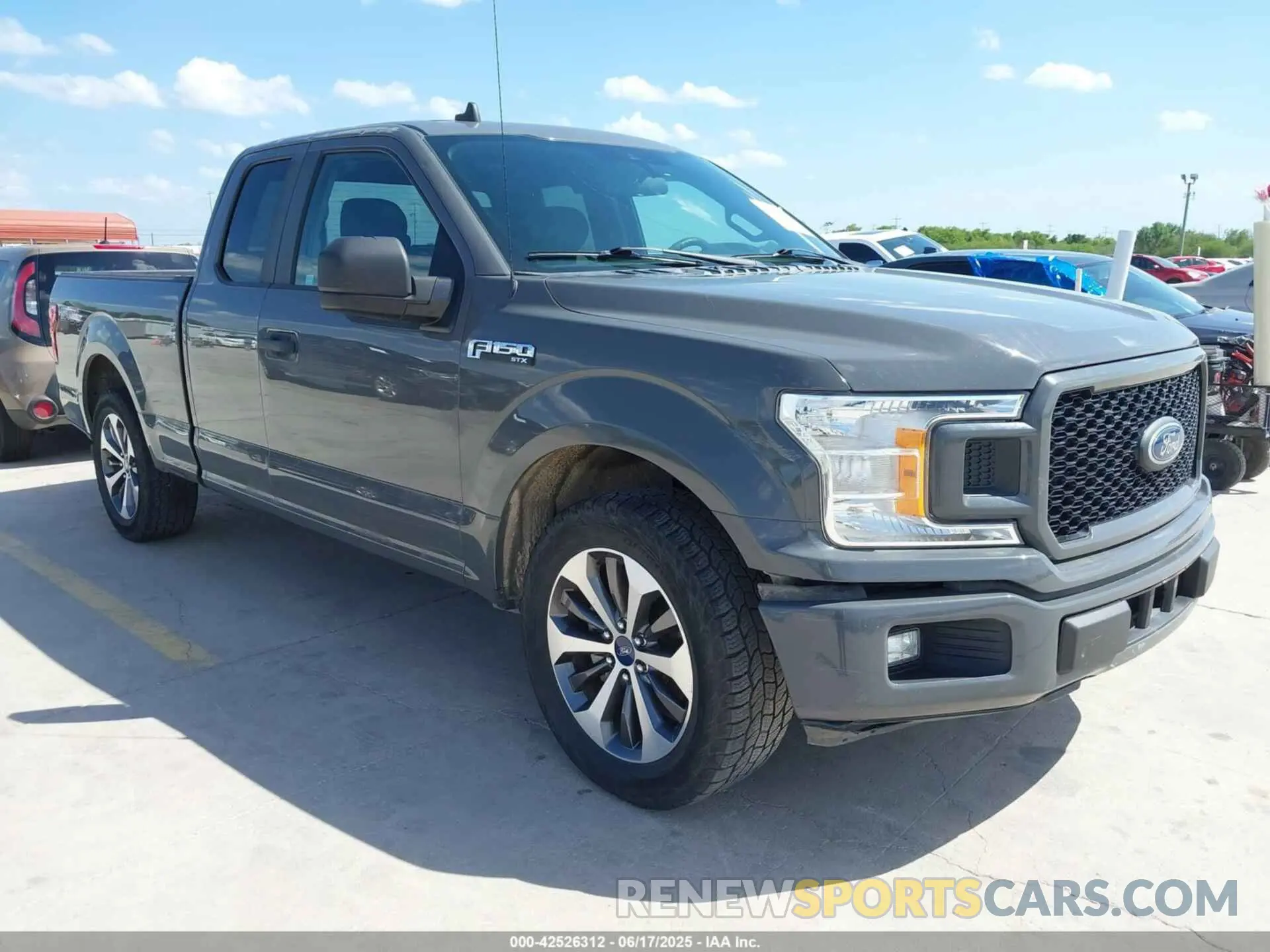 1 Photograph of a damaged car 1FTEX1CP4LFA18034 FORD F-150 2020
