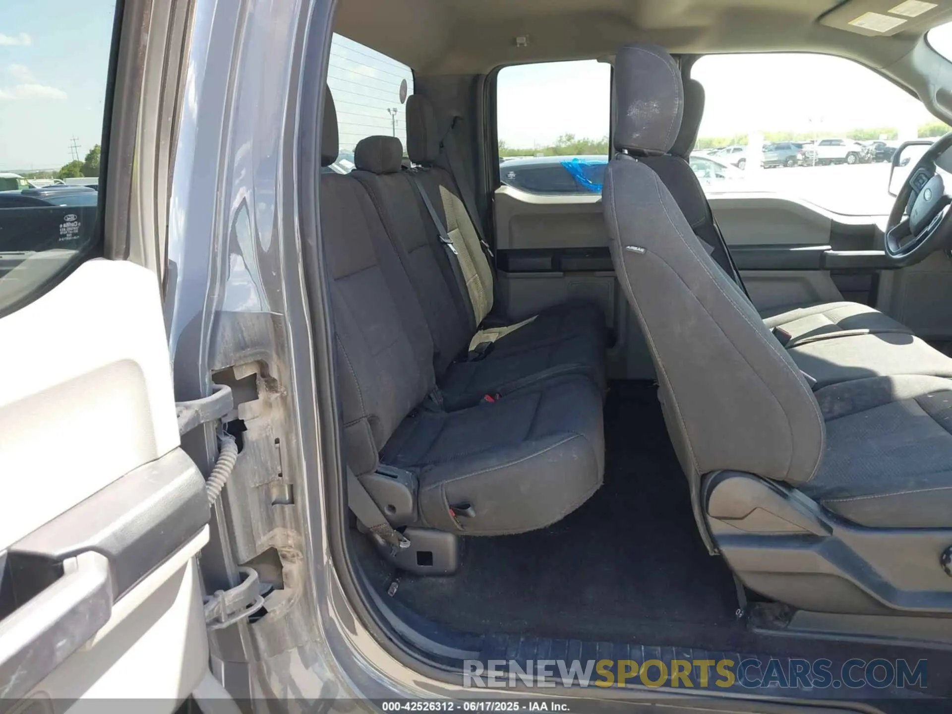 8 Photograph of a damaged car 1FTEX1CP4LFA18034 FORD F-150 2020