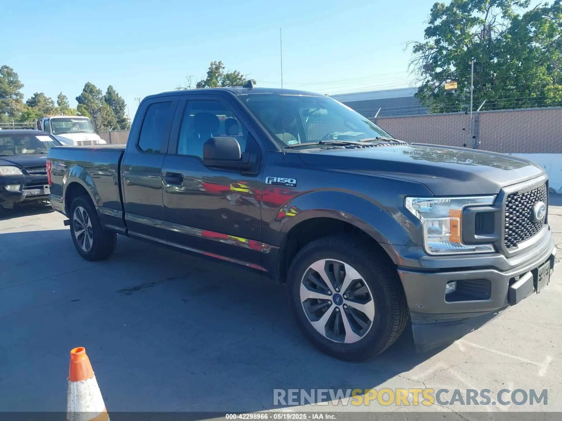 1 Photograph of a damaged car 1FTEX1CP6LKE65116 FORD F-150 2020