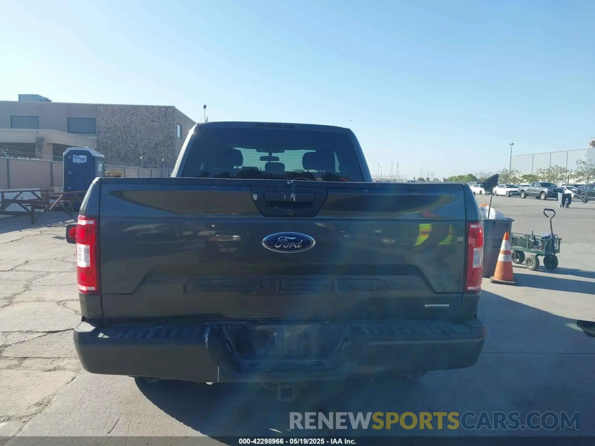 16 Photograph of a damaged car 1FTEX1CP6LKE65116 FORD F-150 2020