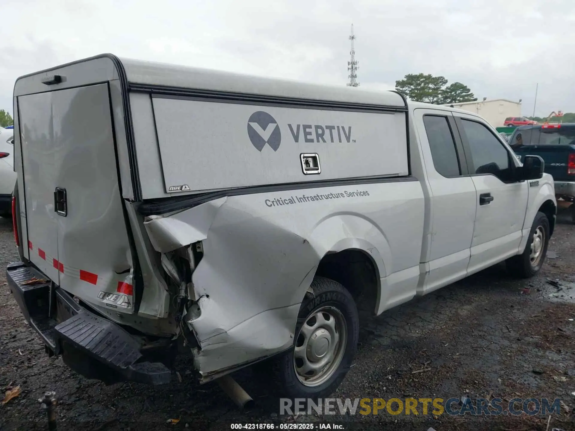 6 Photograph of a damaged car 1FTEX1CP7LKD41159 FORD F-150 2020