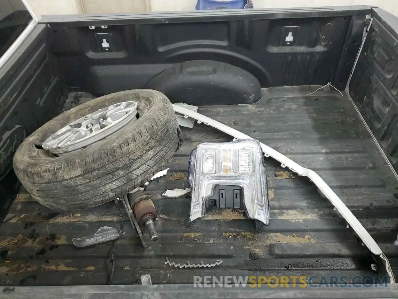 12 Photograph of a damaged car 1FTEX1EP1LKE82502 FORD F-150 2020