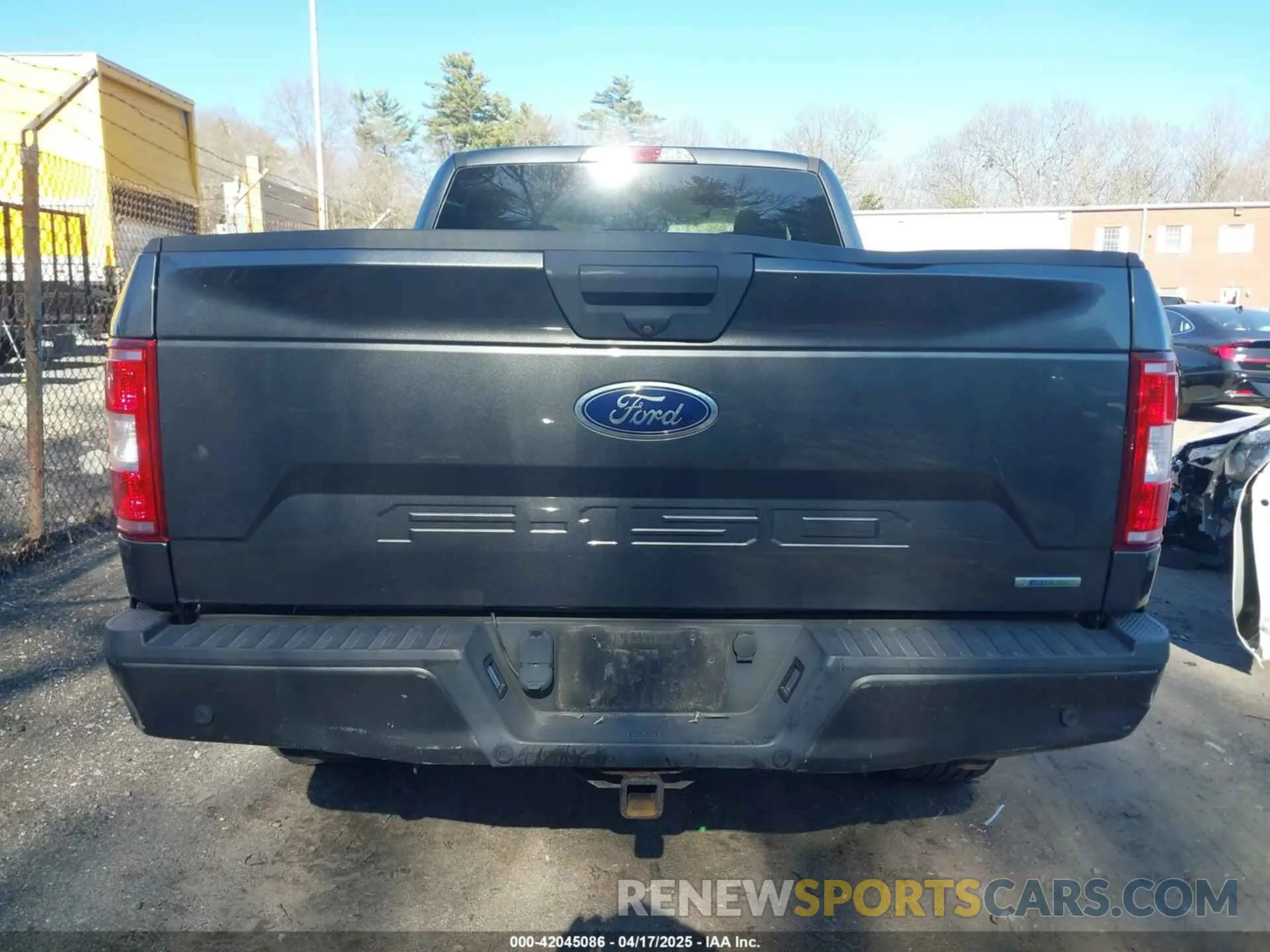 16 Photograph of a damaged car 1FTEX1EP2LFB96148 FORD F-150 2020