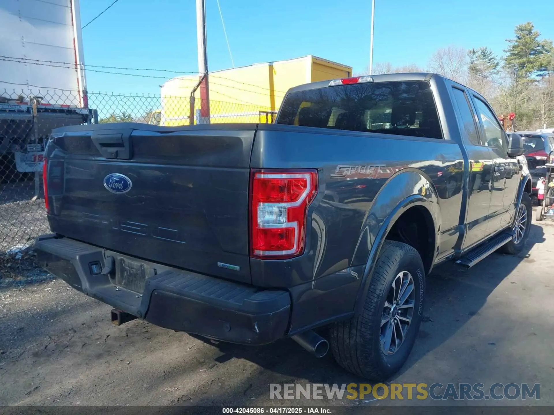 4 Photograph of a damaged car 1FTEX1EP2LFB96148 FORD F-150 2020