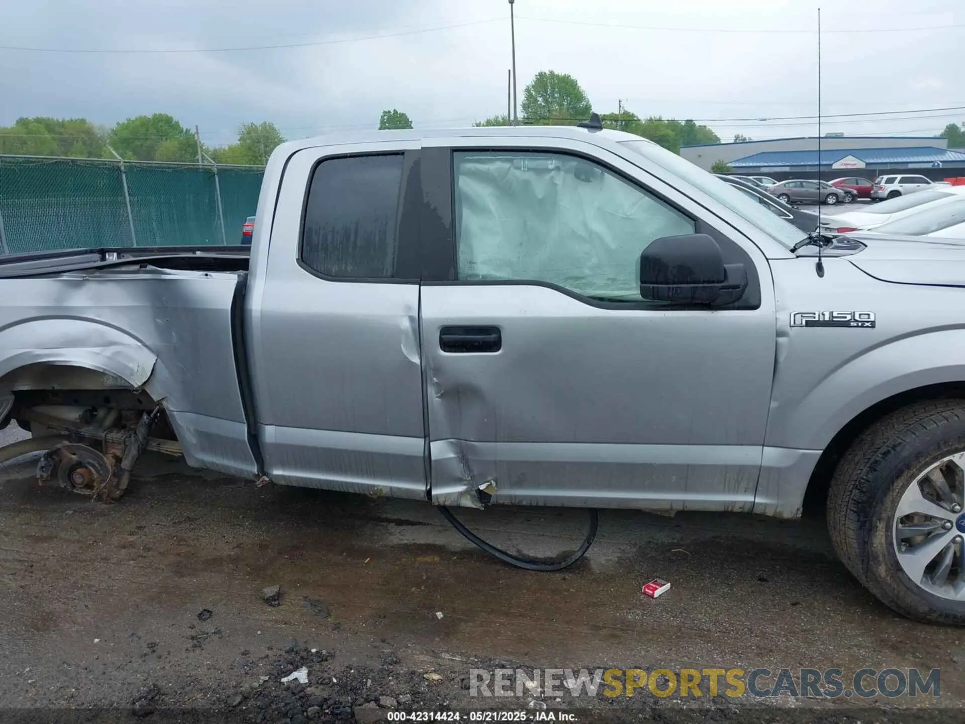 13 Photograph of a damaged car 1FTEX1EP4LKF45351 FORD F-150 2020