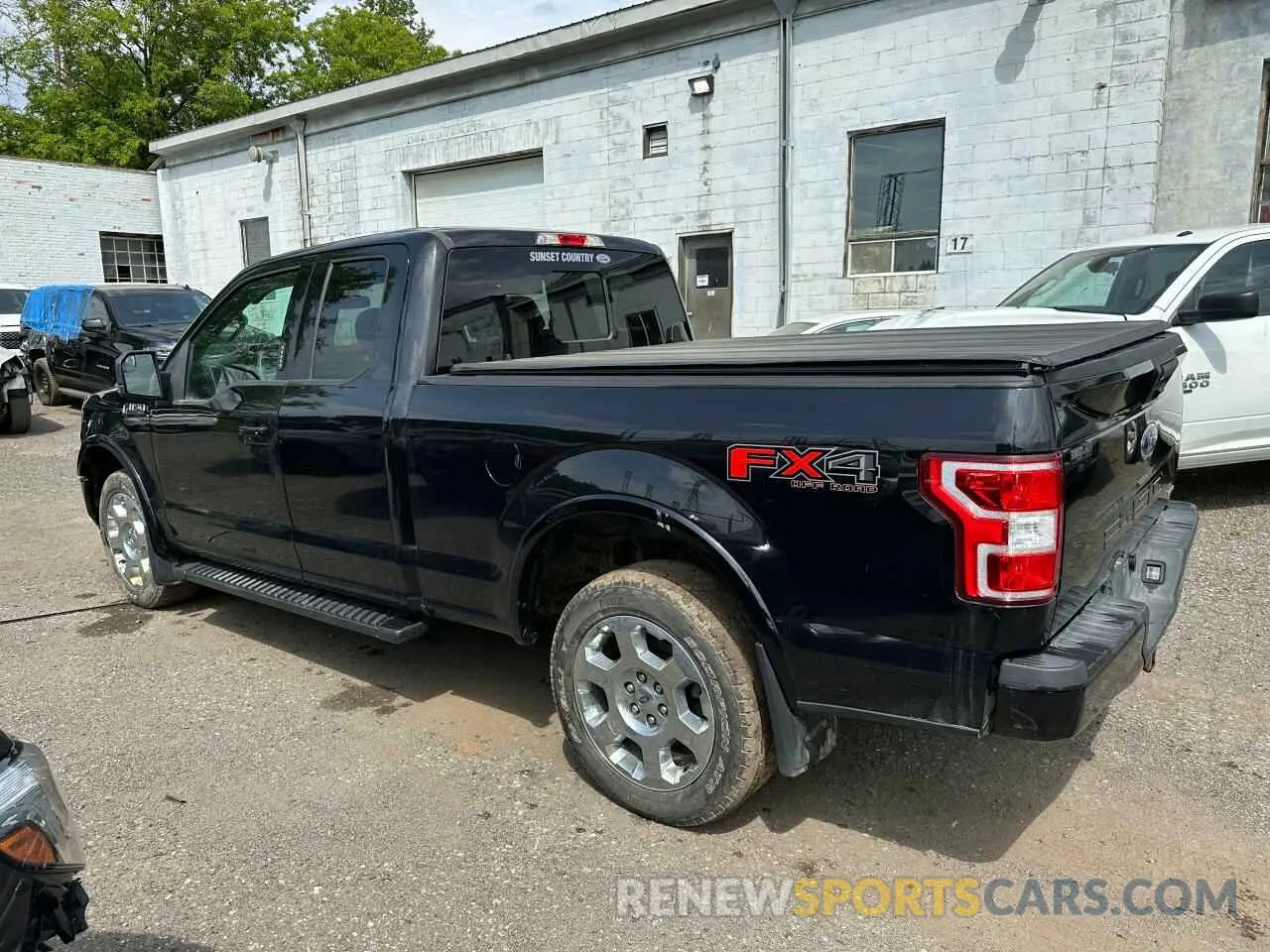 4 Photograph of a damaged car 1FTEX1EP6LFB57319 FORD F-150 2020