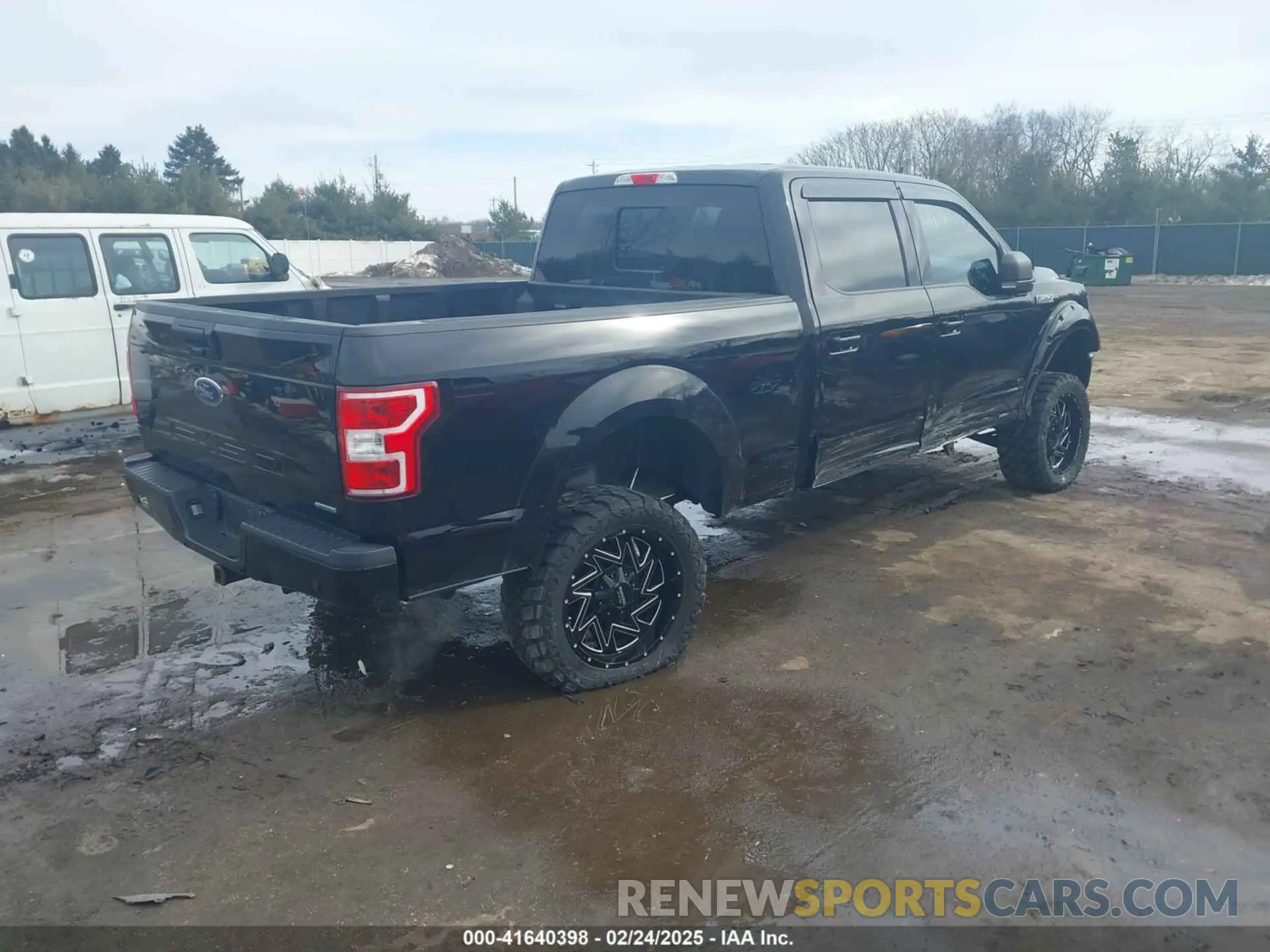4 Photograph of a damaged car 1FTFW1E42LKE30549 FORD F-150 2020