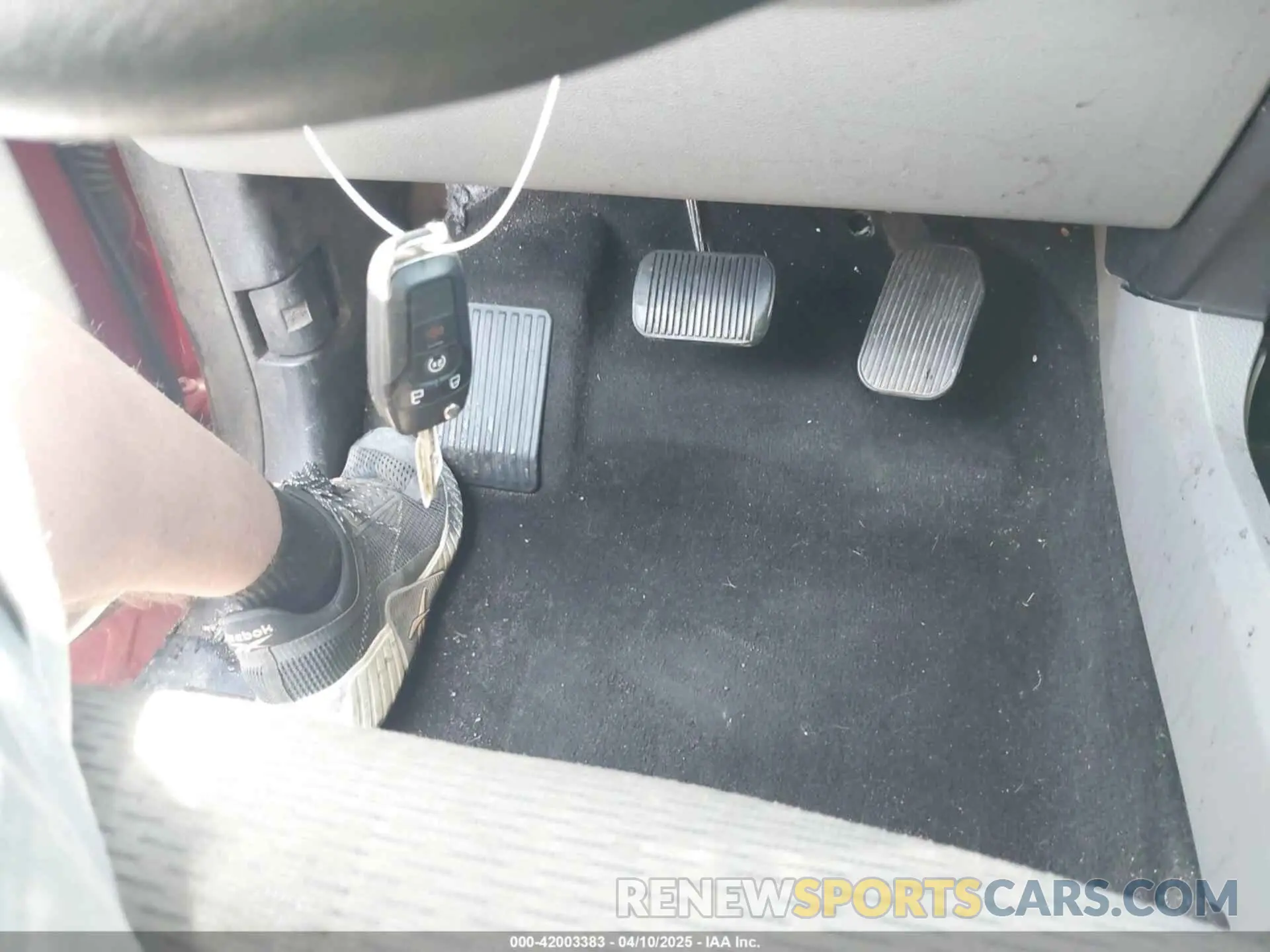 11 Photograph of a damaged car 1FTFW1E49LFA14071 FORD F-150 2020